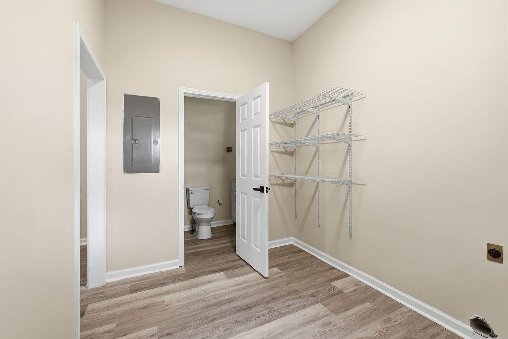 5363 Central Road Property Photo 18