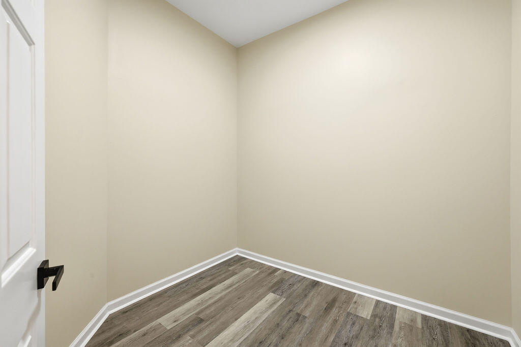 5363 Central Road Property Photo 24