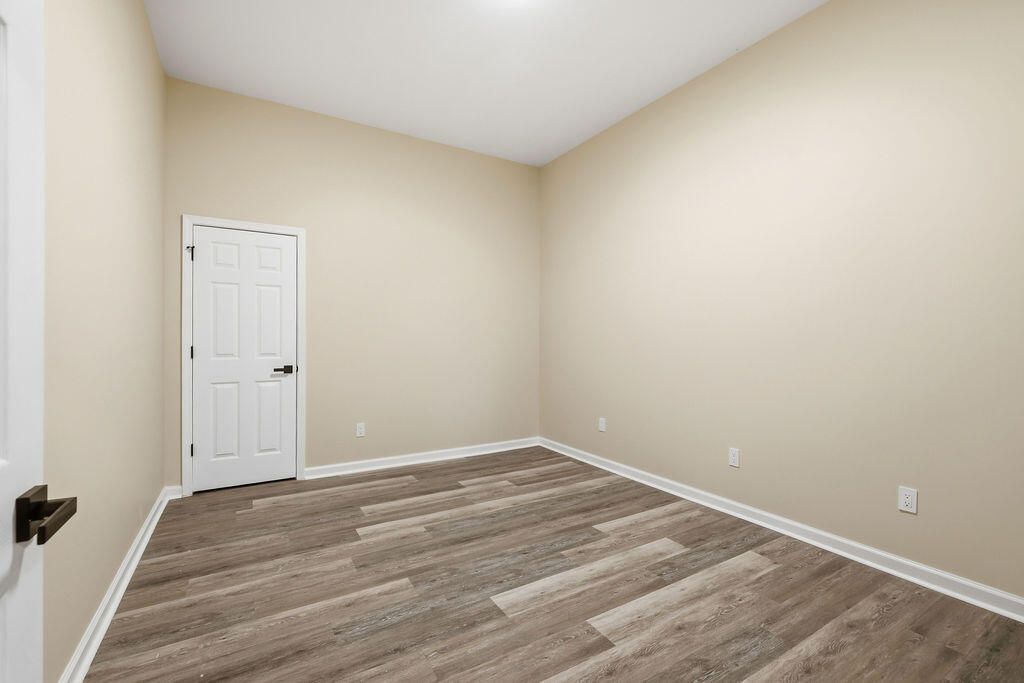 5363 Central Road Property Photo 32