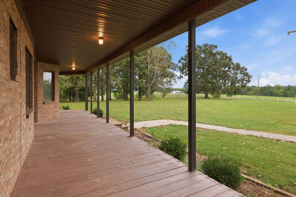 5363 Central Road Property Photo 34