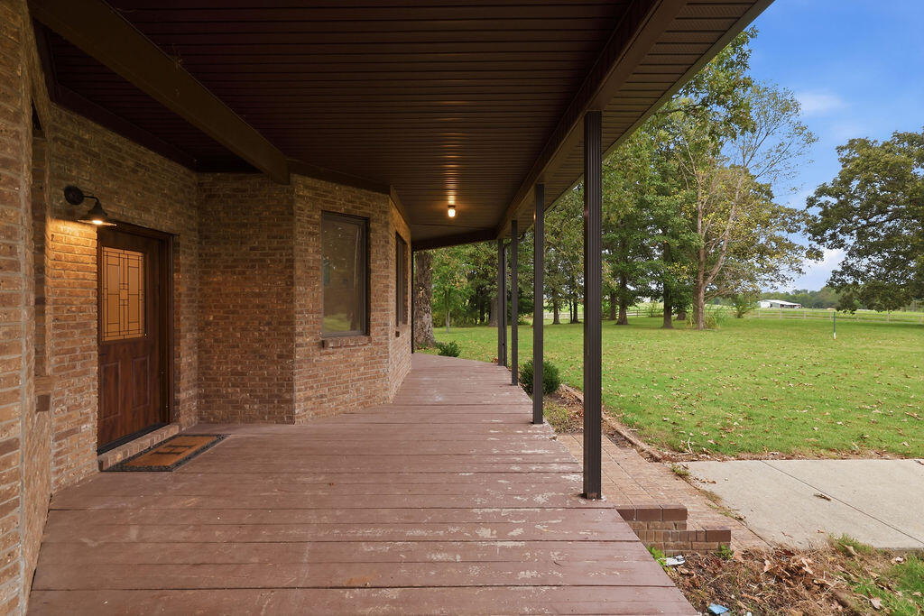 5363 Central Road Property Photo 35