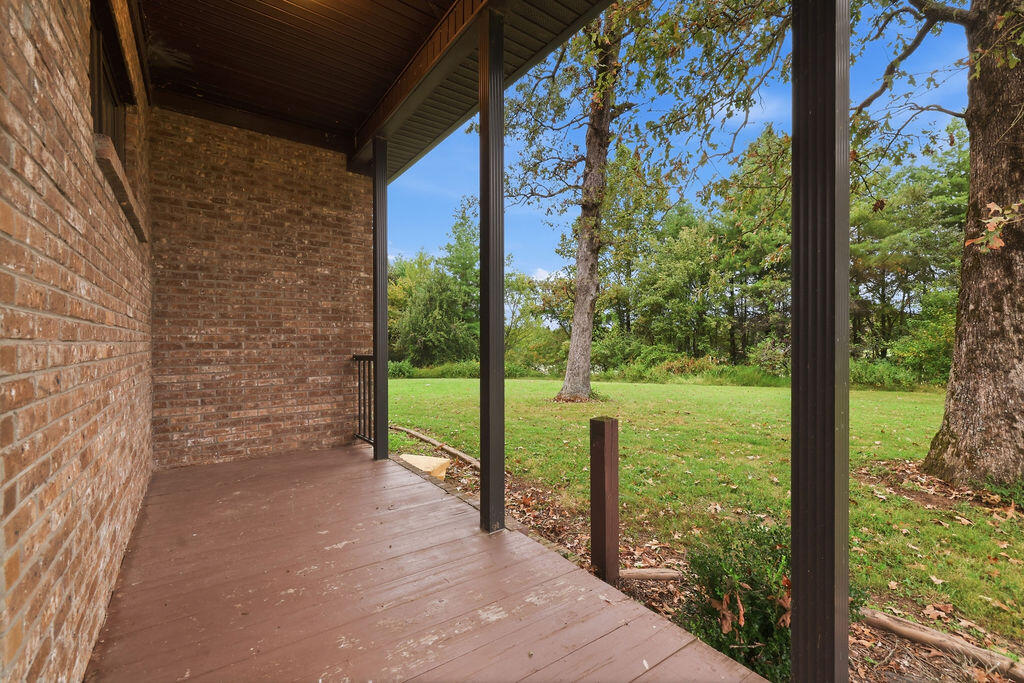 5363 Central Road Property Photo 36