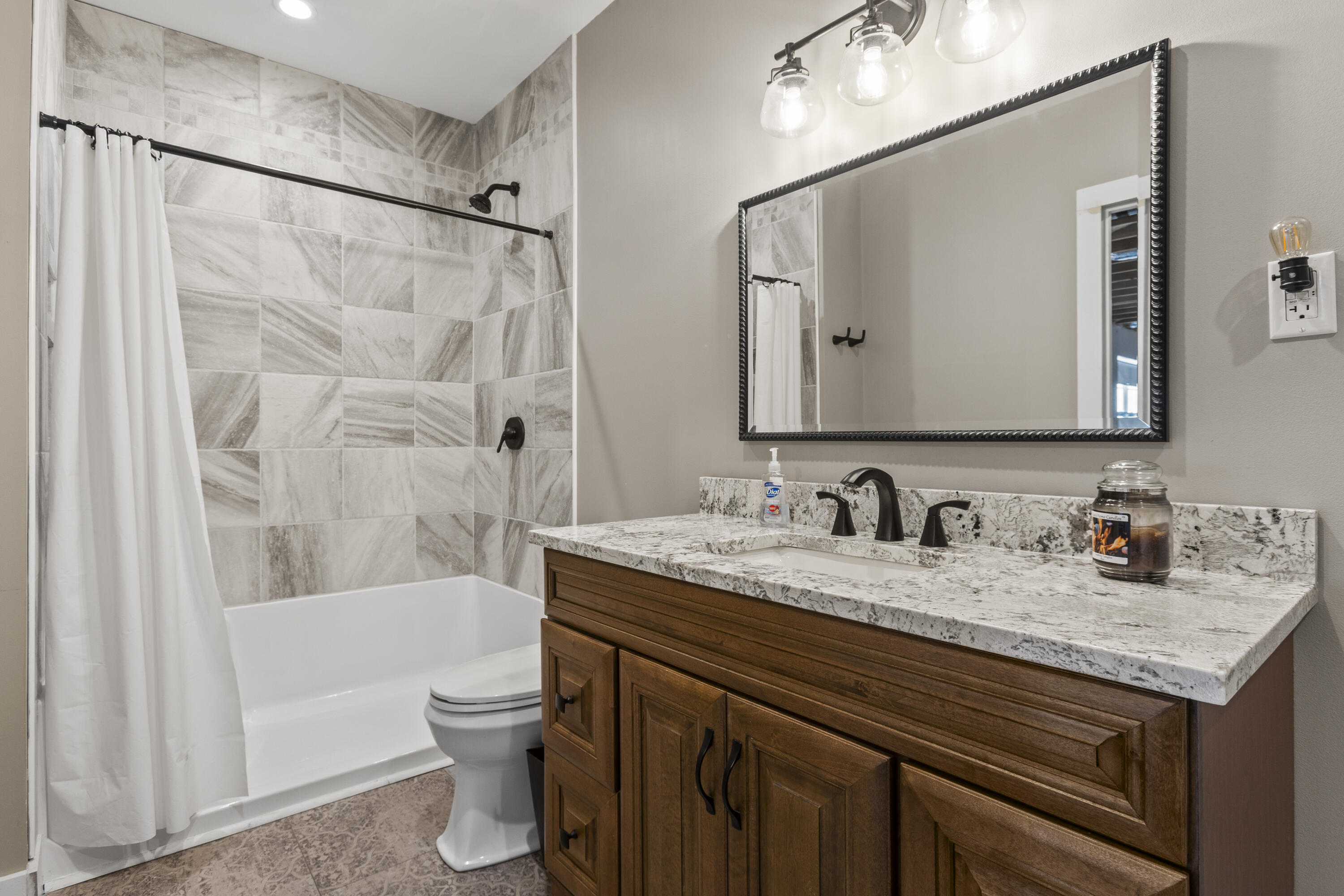 112 Fairfield Farm Road Property Photo 42