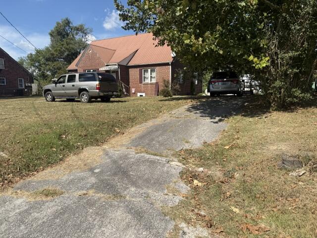 112 W Williamsburg Street Property Photo 3