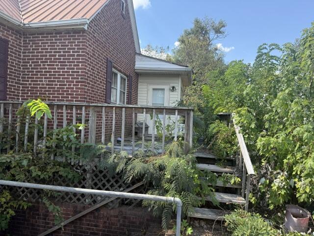 112 W Williamsburg Street Property Photo 5