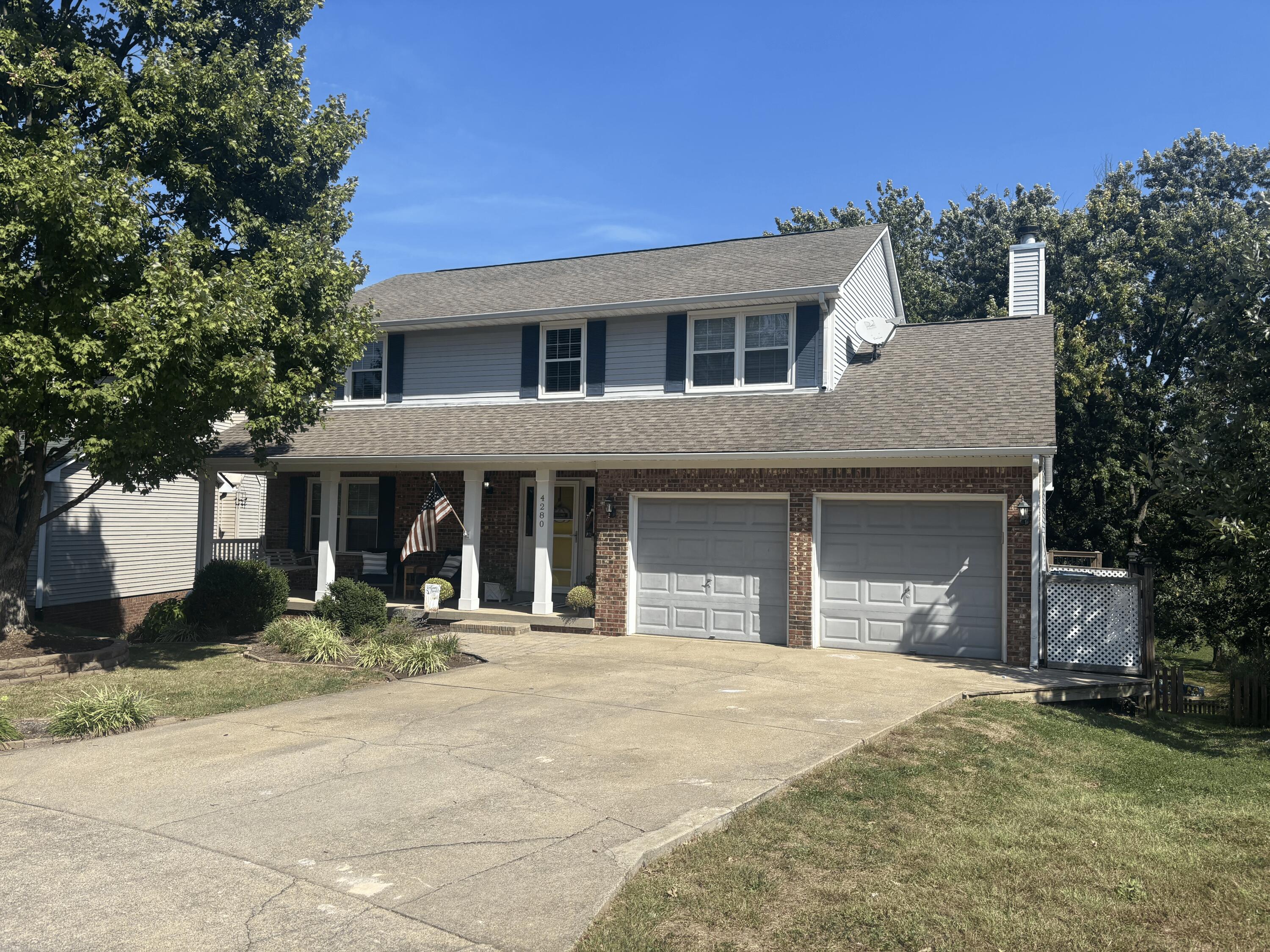 4280 Southmoor Park Property Photo 1