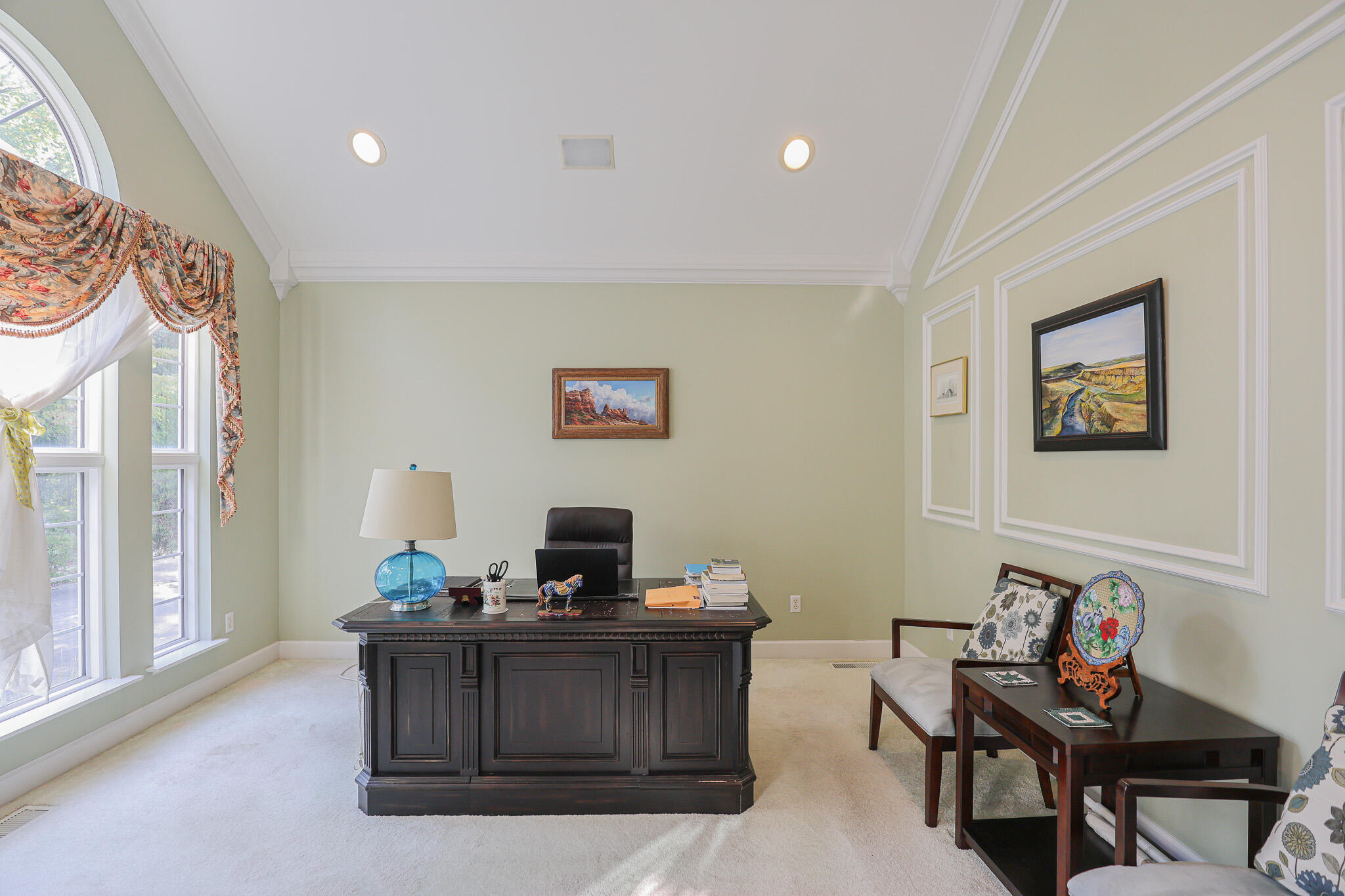 1001 Lakeview Drive Property Photo 8