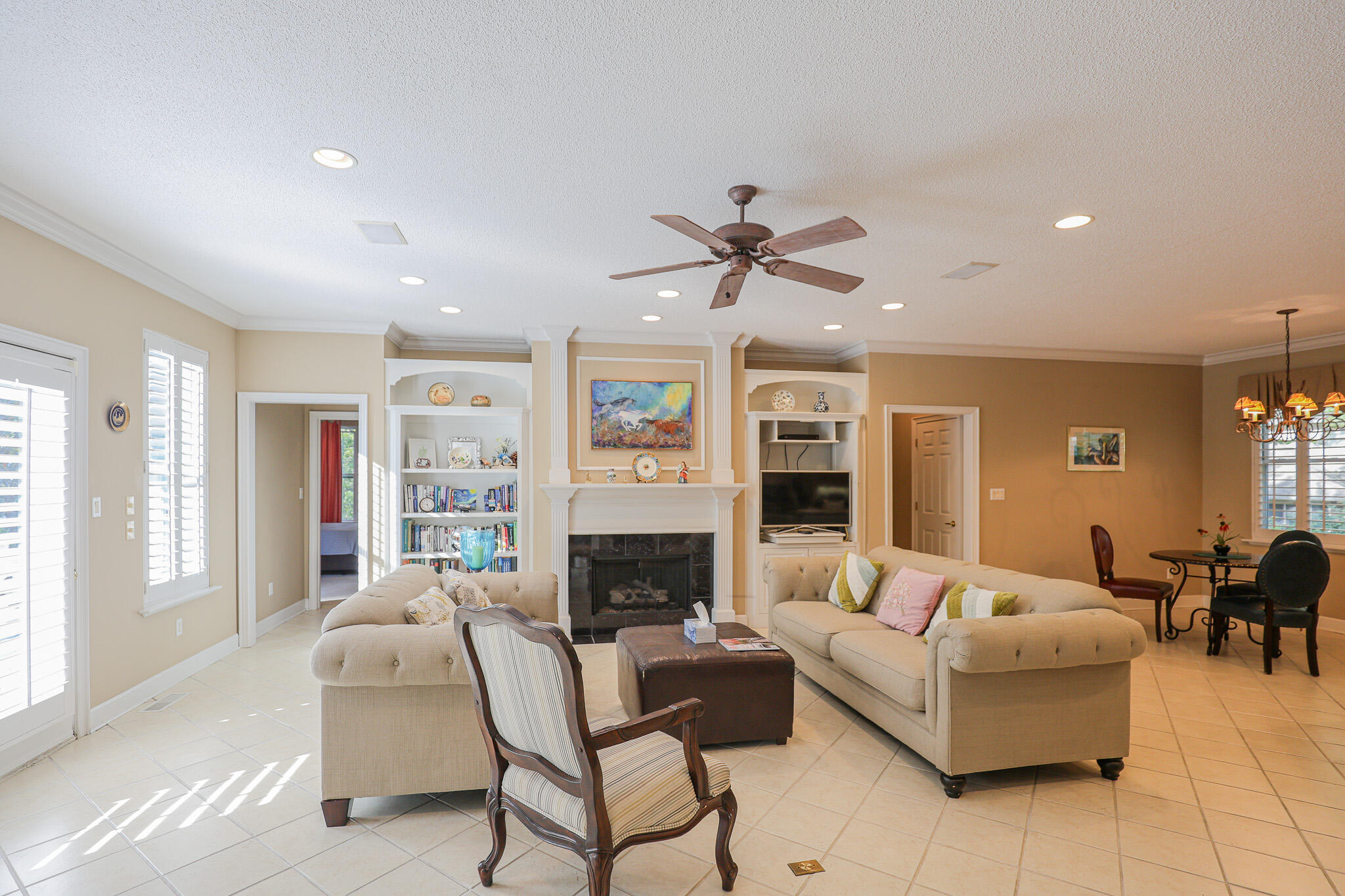 1001 Lakeview Drive Property Photo 14
