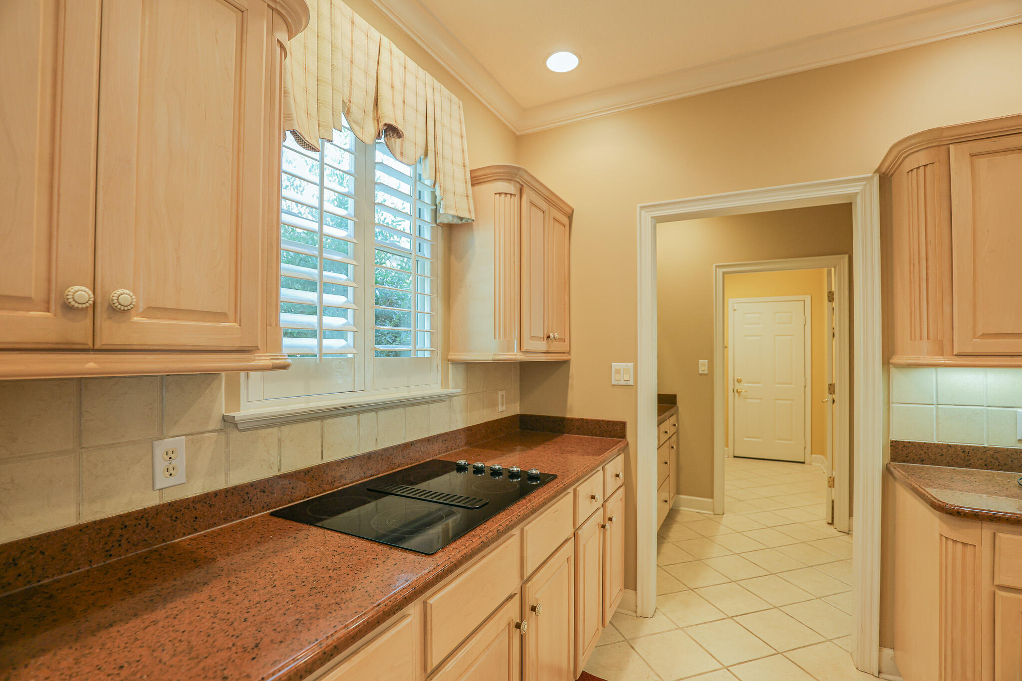 1001 Lakeview Drive Property Photo 23