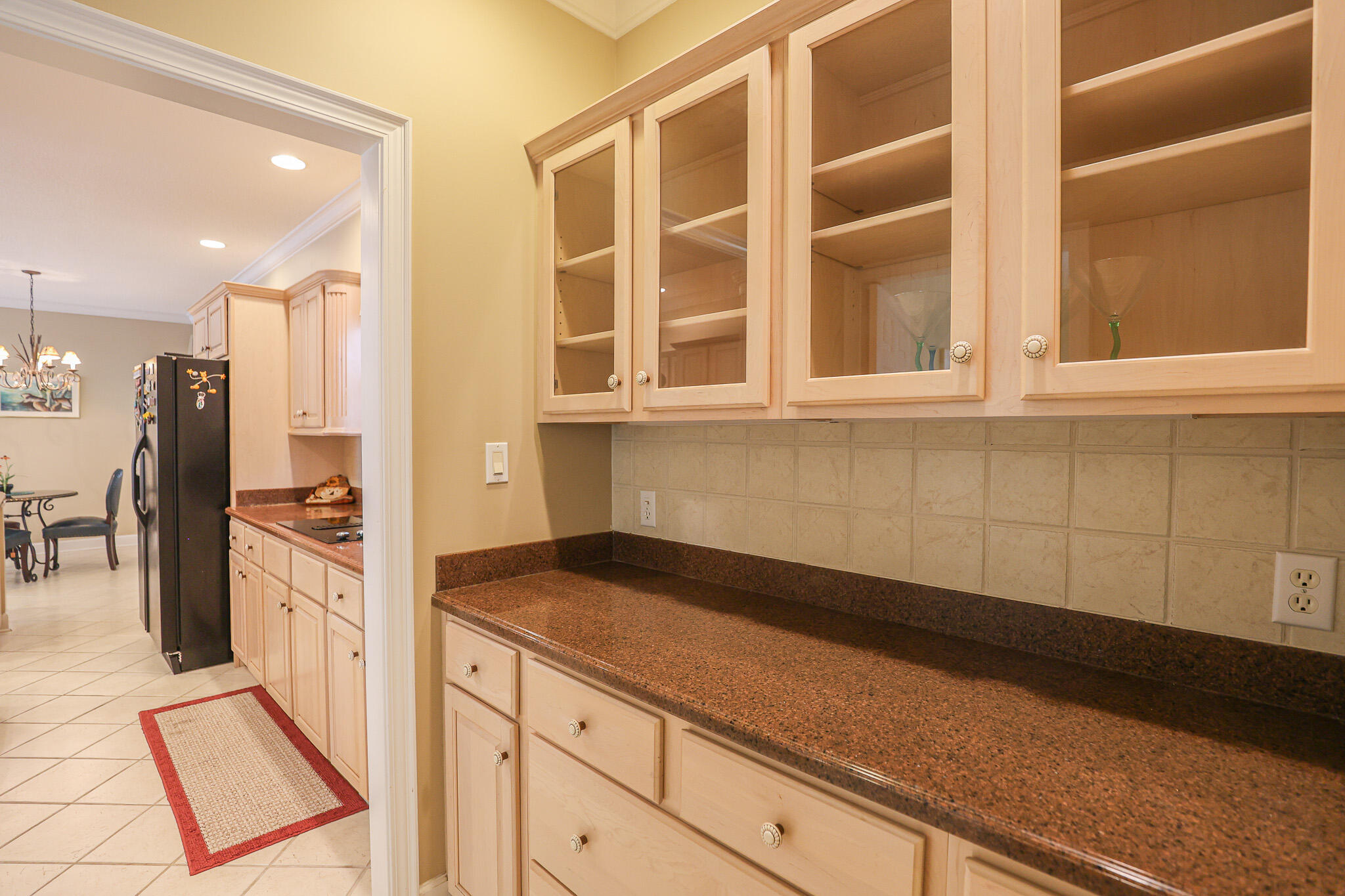 1001 Lakeview Drive Property Photo 24