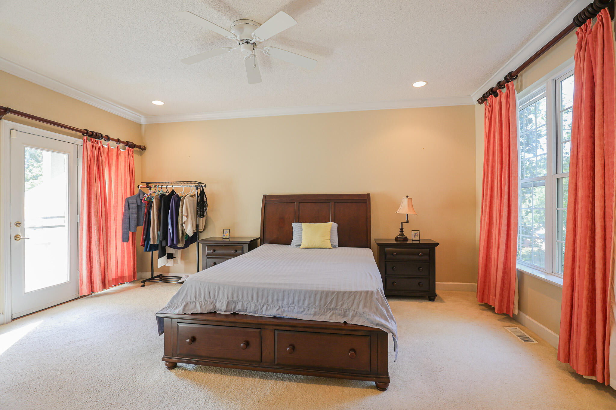 1001 Lakeview Drive Property Photo 28