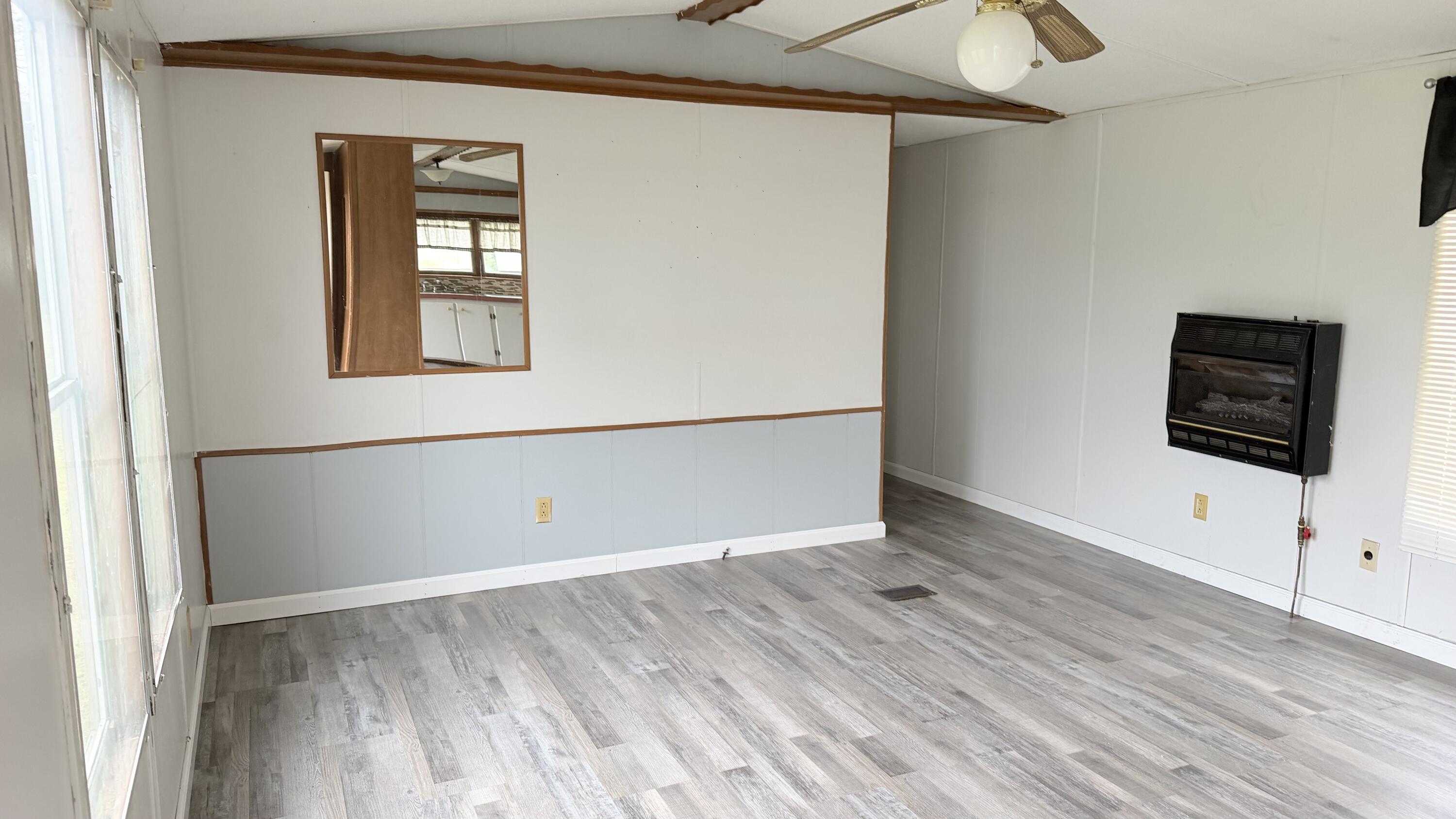 293 Johnson Ford Road Property Photo 4