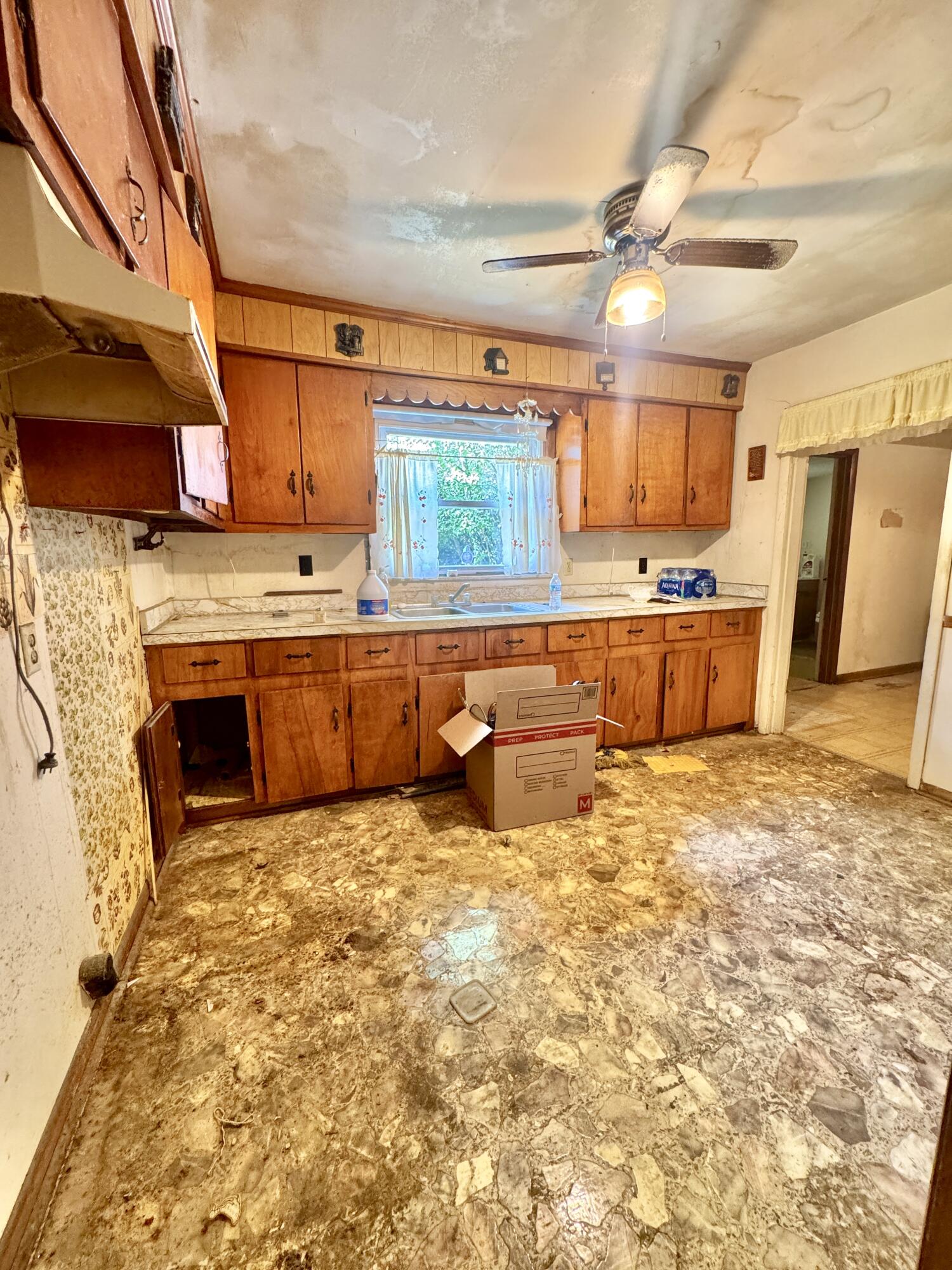 238 Merriweather Street Property Photo 15