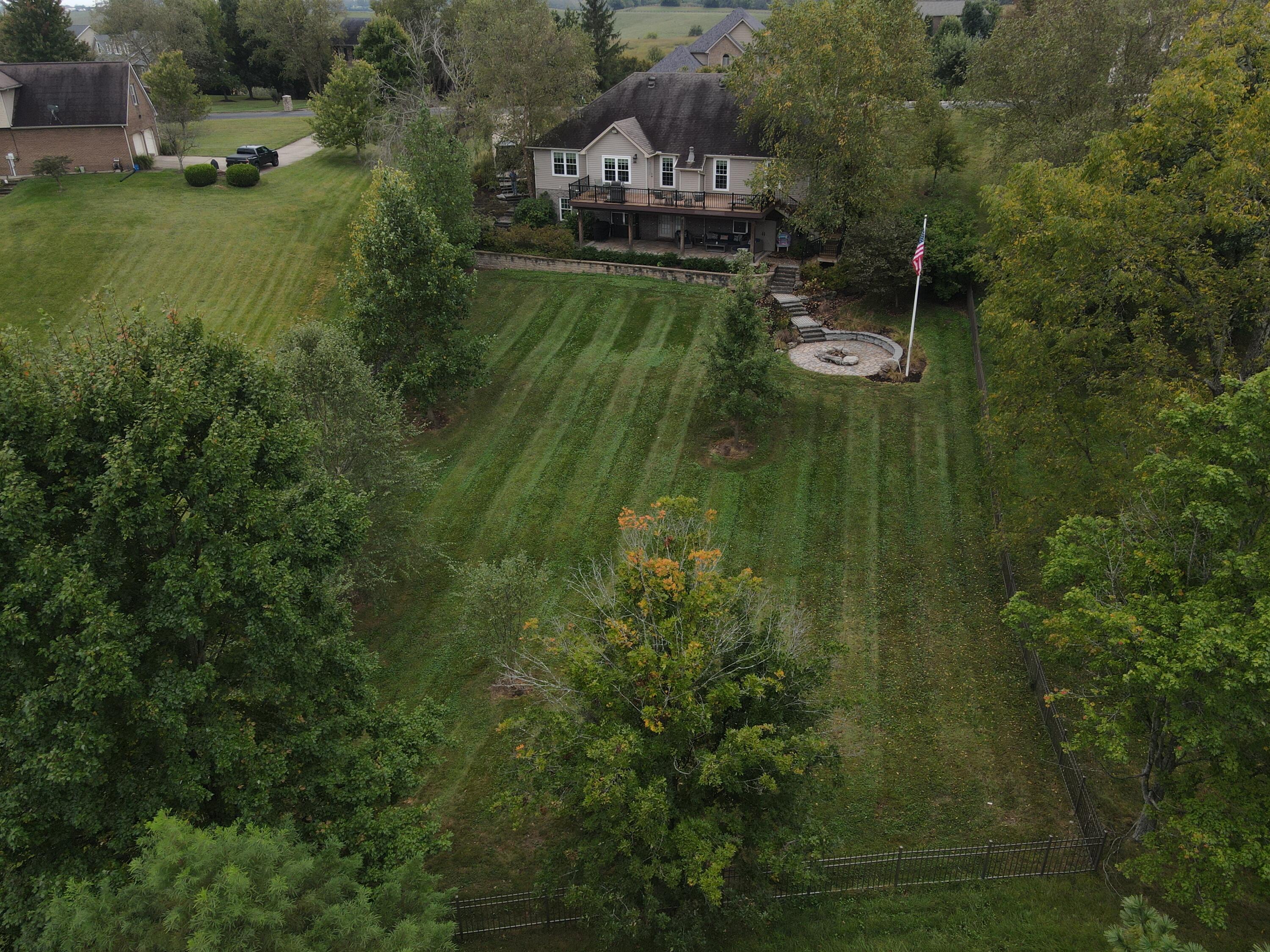 105 Man O War Court Property Photo 78