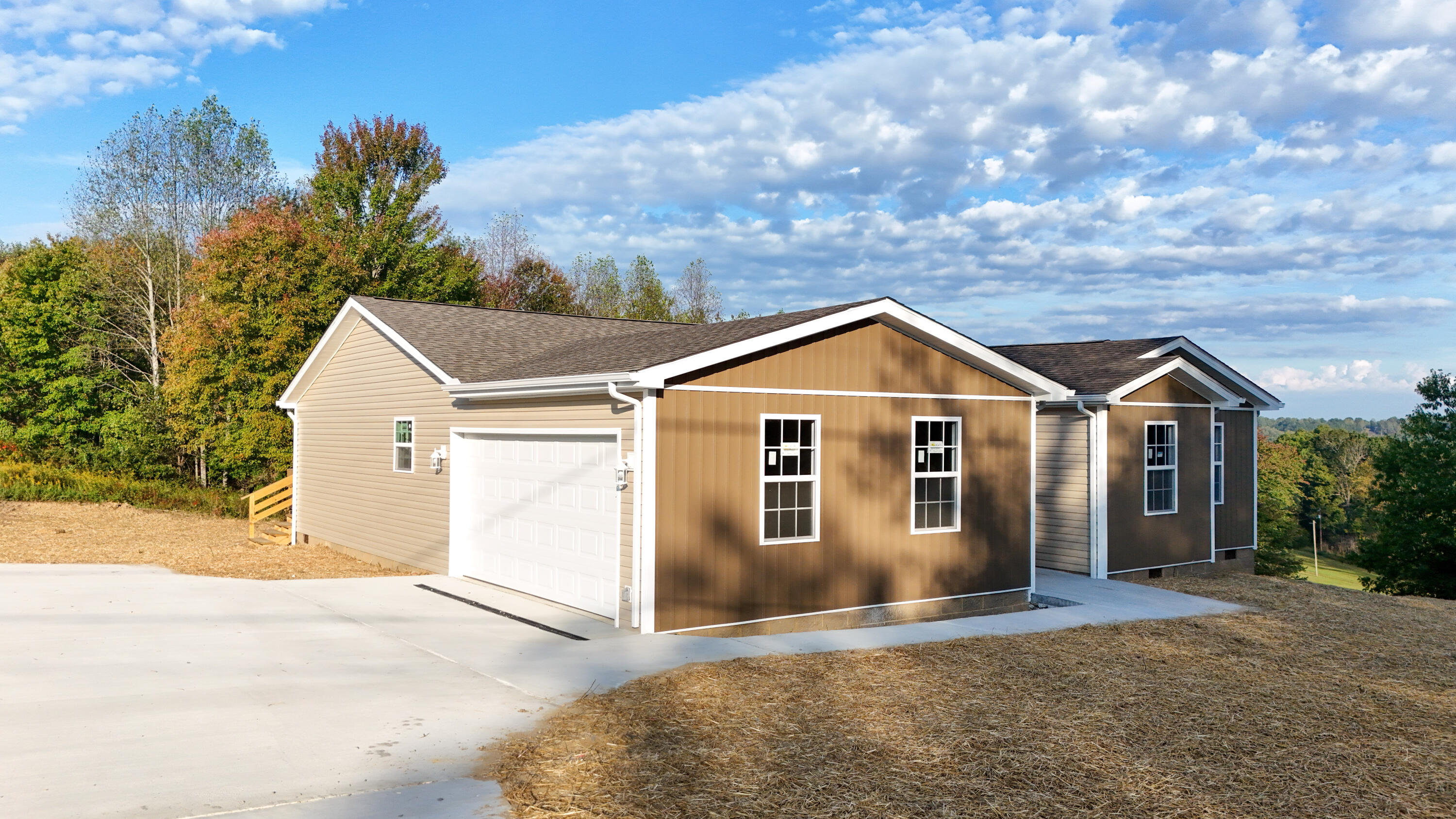 196 Devils Neck Road Property Photo 2