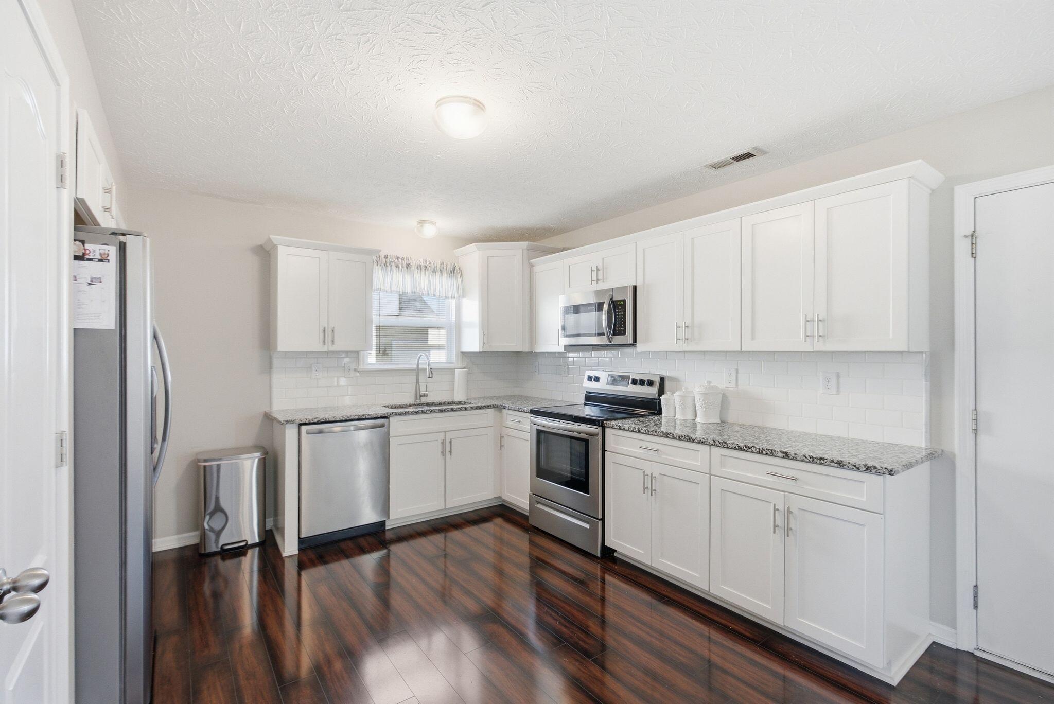 4038 Firestone Way Property Photo 15