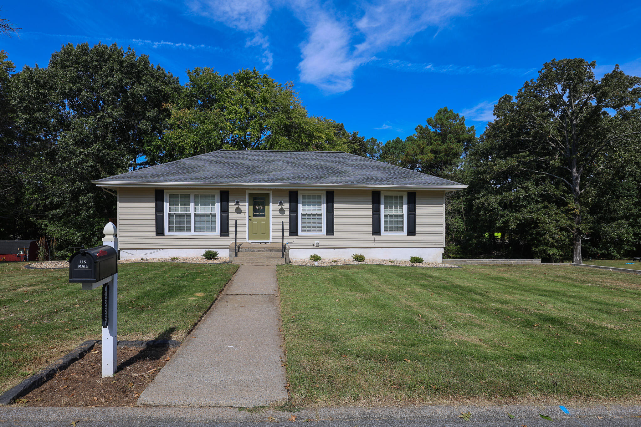 1333 Fairway Circle Property Photo 2