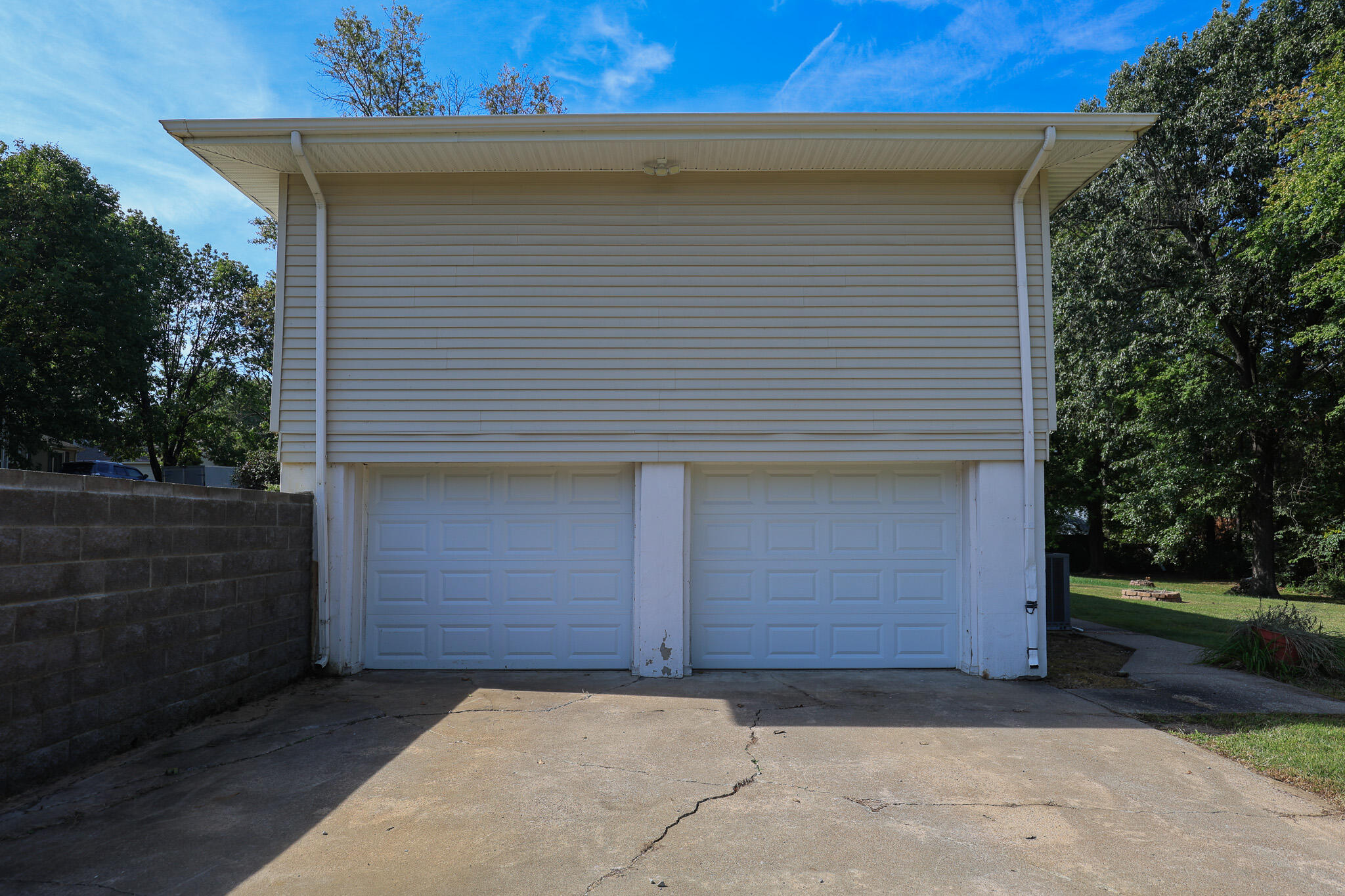 1333 Fairway Circle Property Photo 5