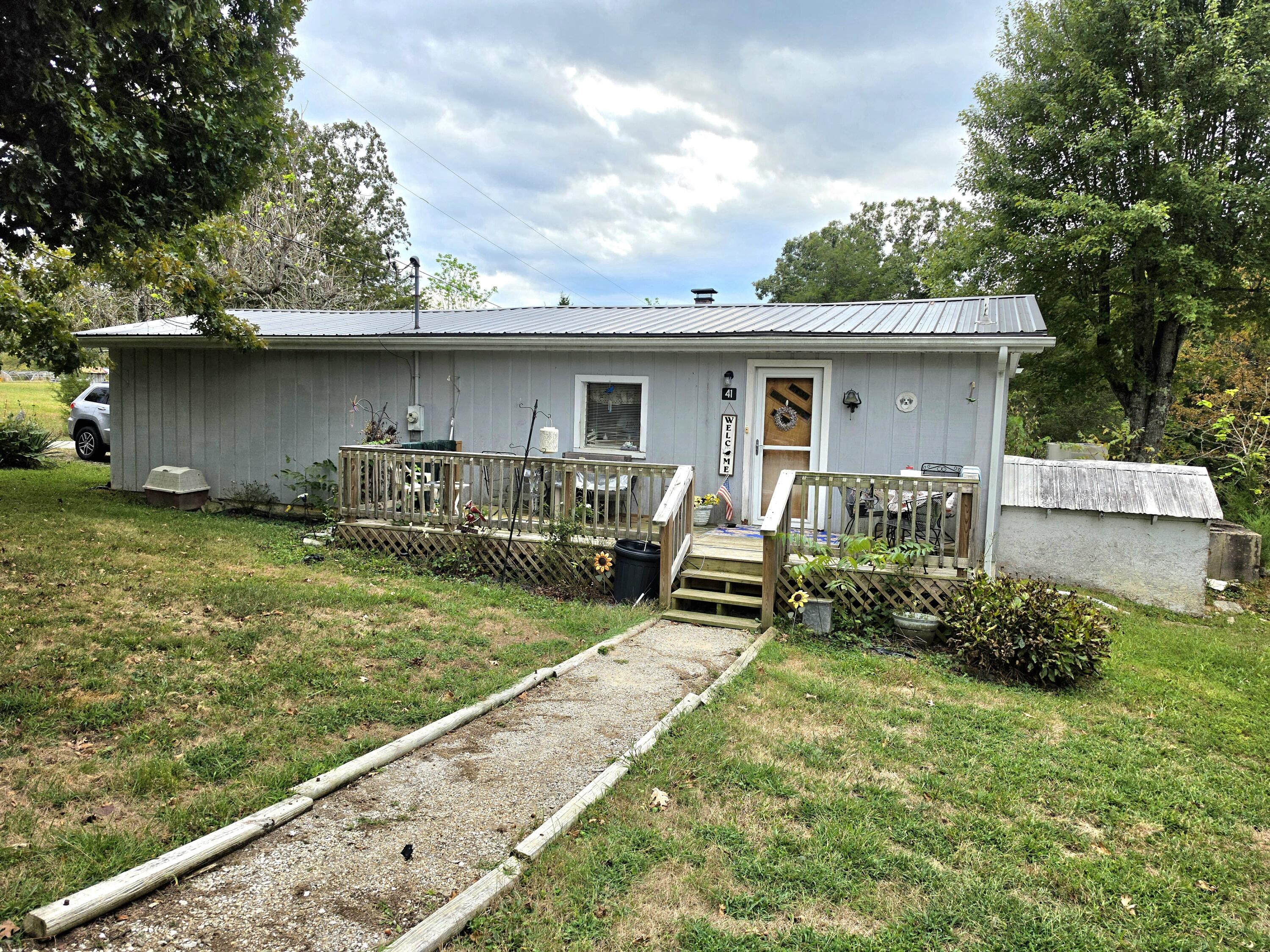 41 Dripping Spring Road Property Photo 1