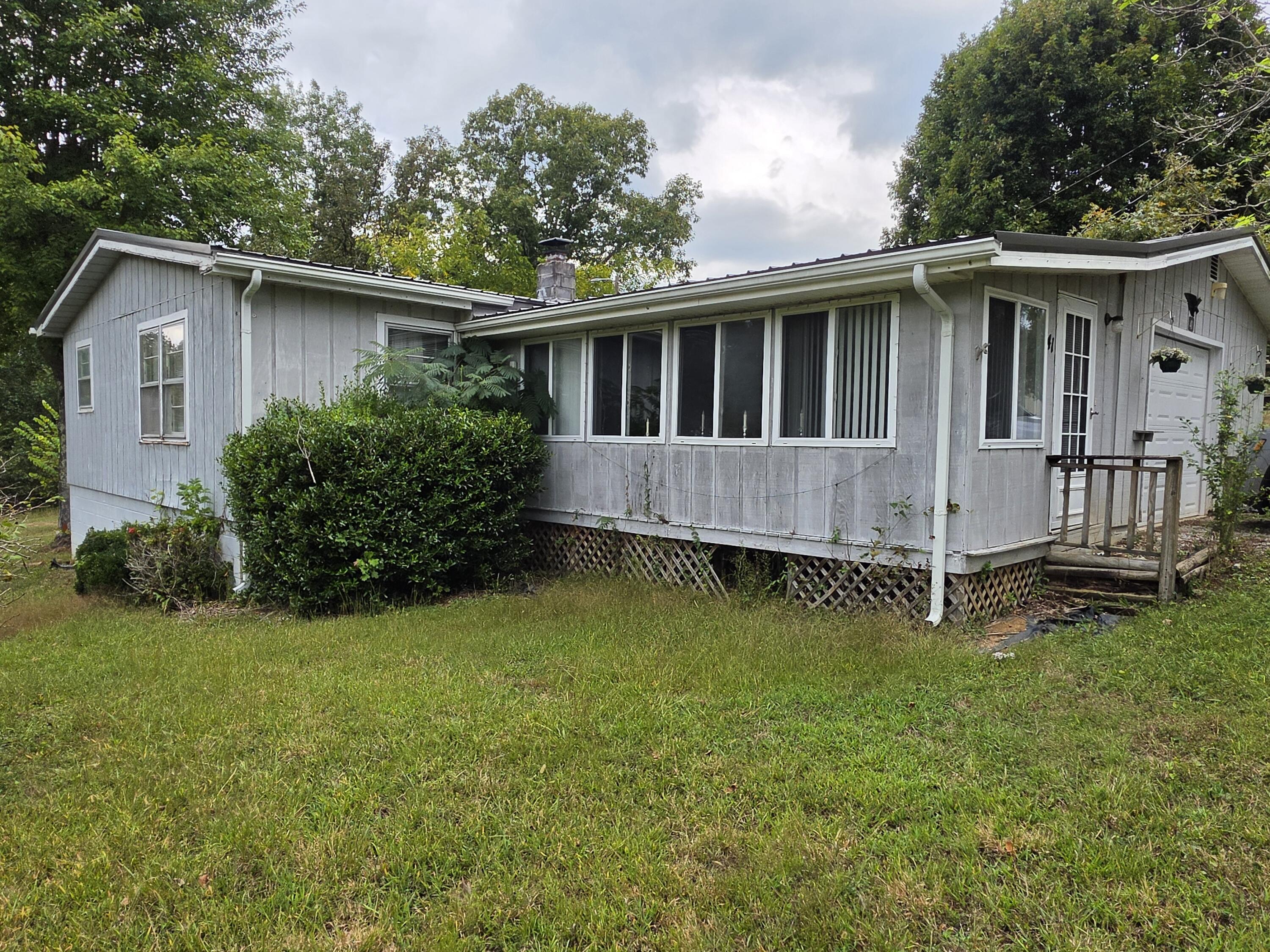 41 Dripping Spring Road Property Photo 4
