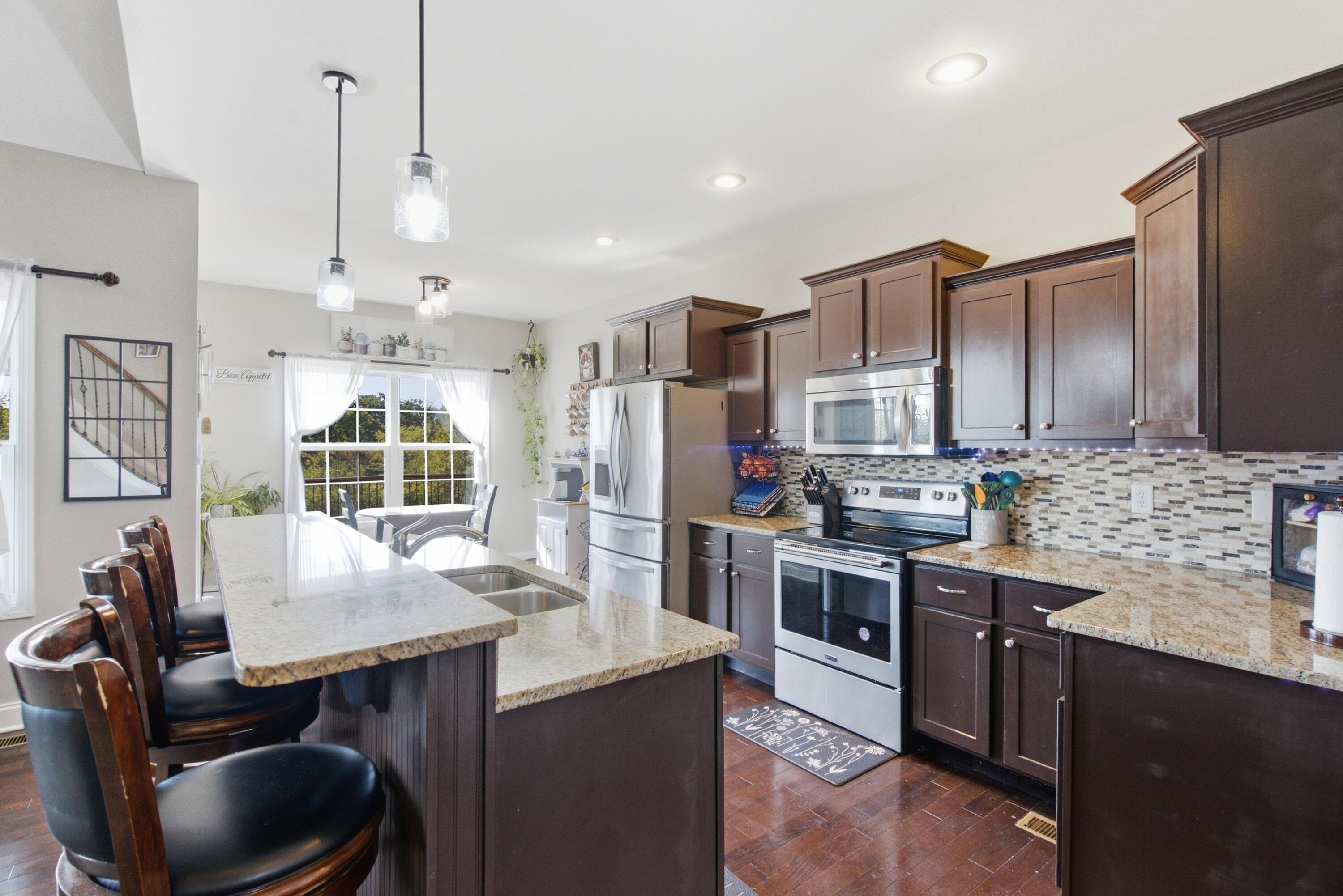172 Tuscany Way Property Photo 14
