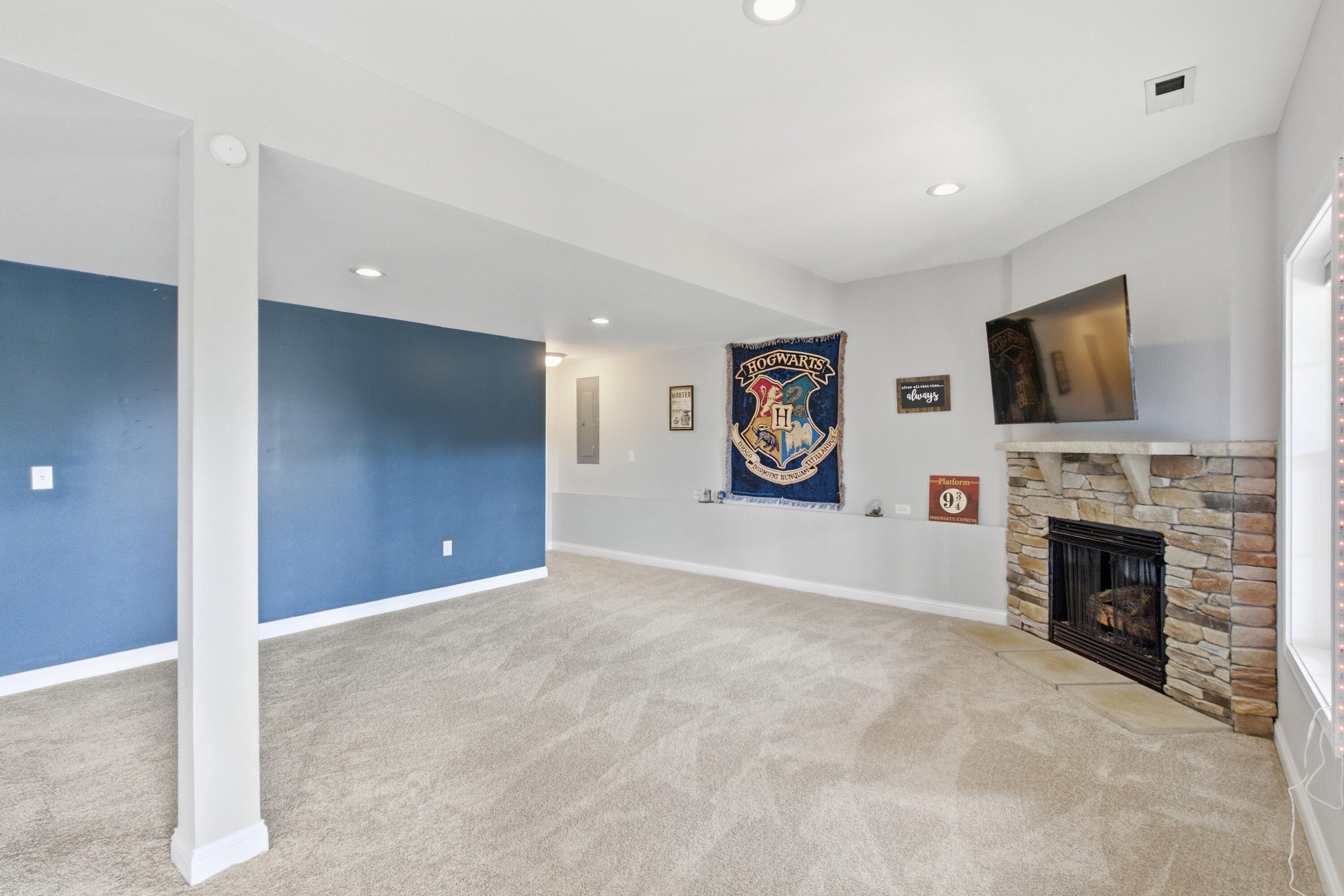 172 Tuscany Way Property Photo 41