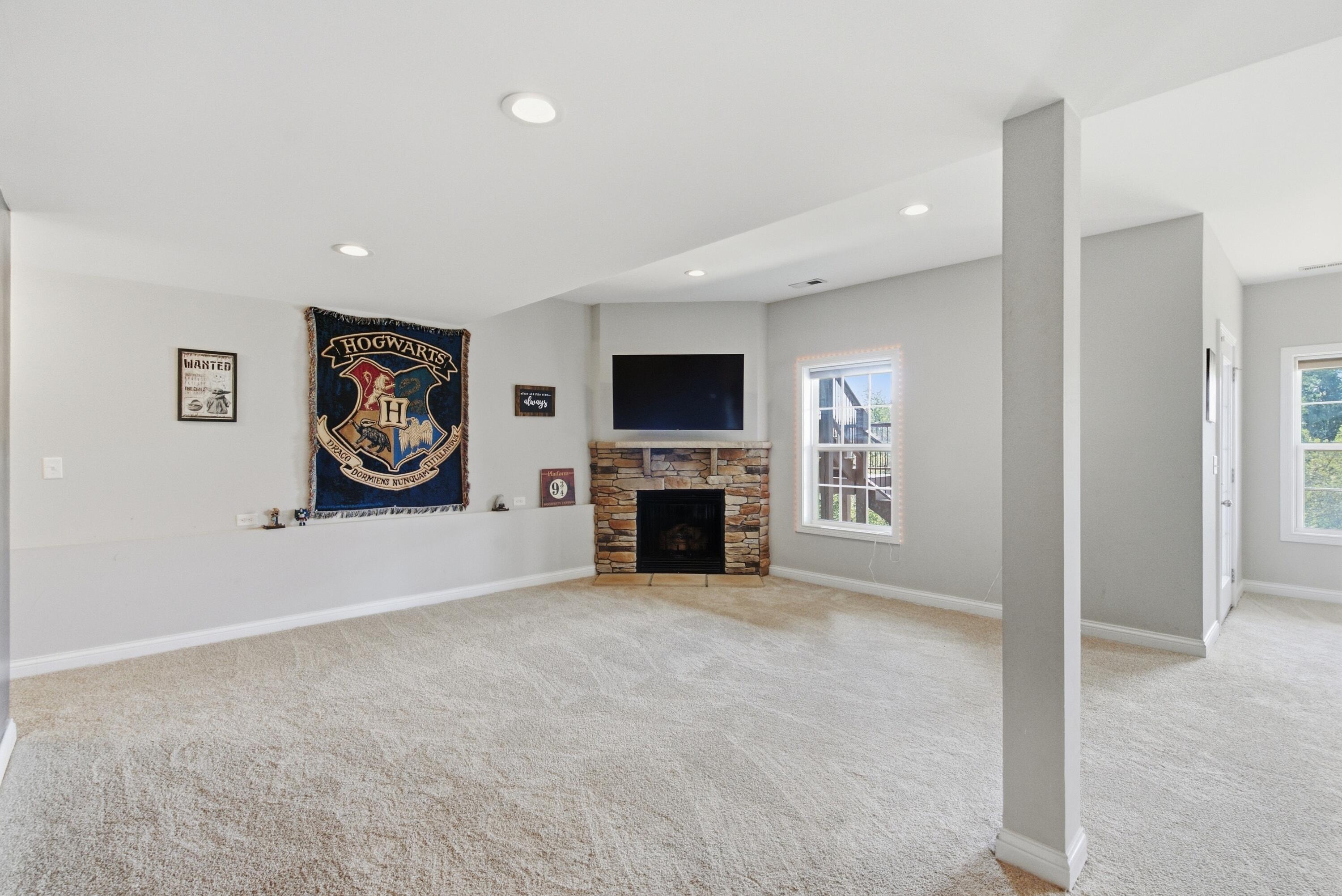 172 Tuscany Way Property Photo 43
