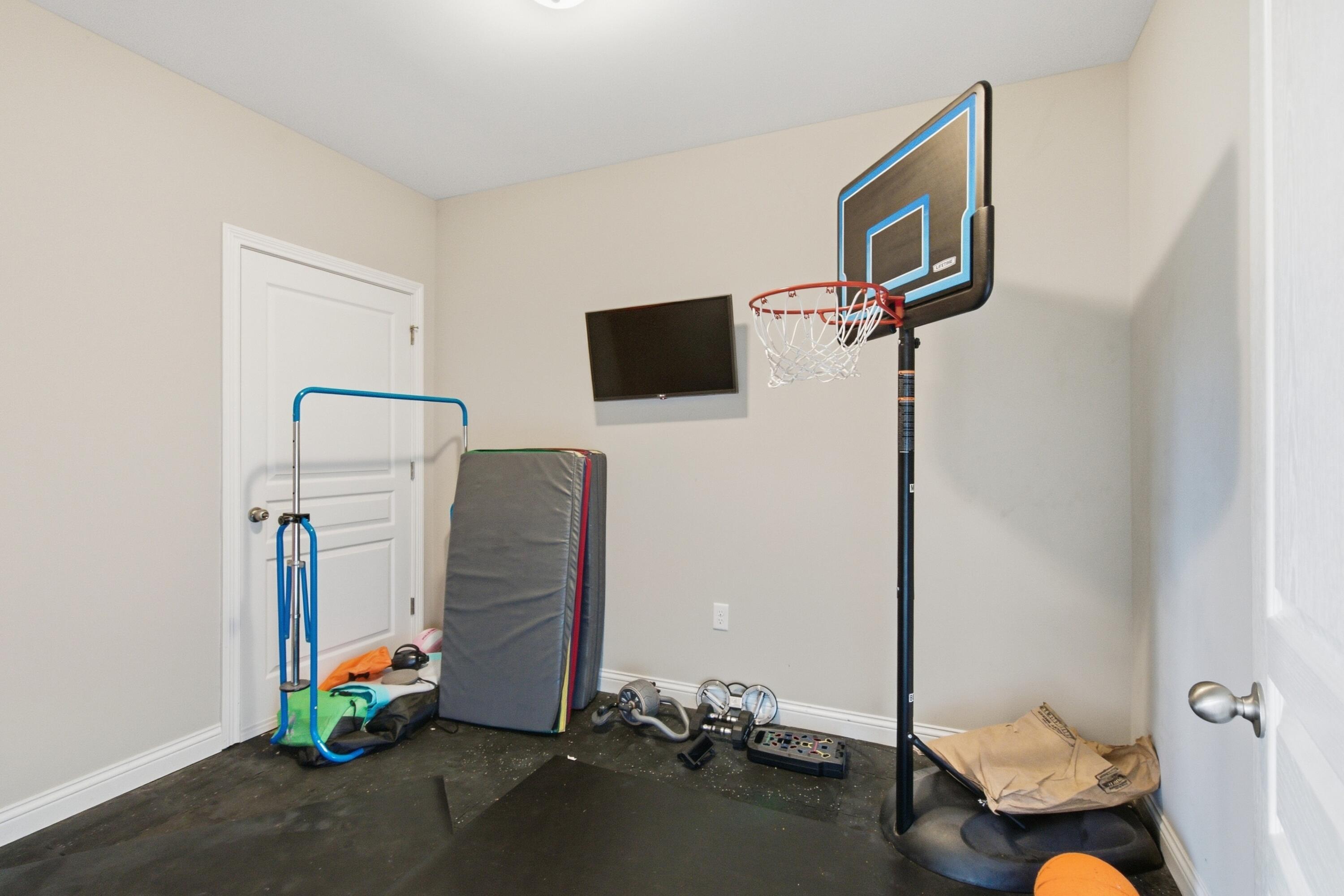 172 Tuscany Way Property Photo 45