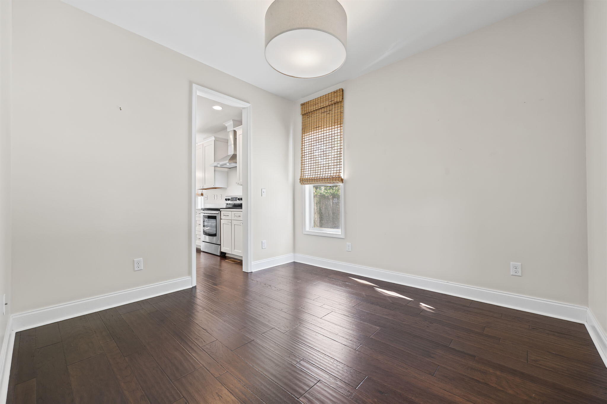 256 Bassett Avenue Property Photo 11
