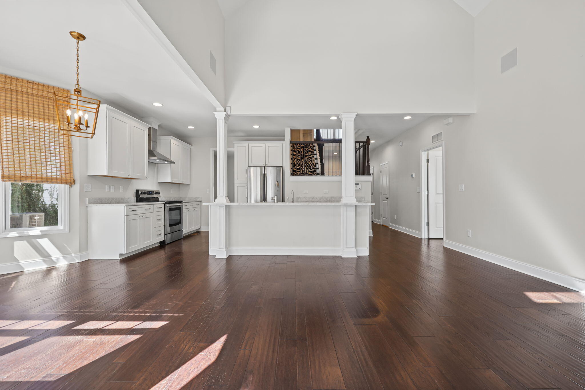 256 Bassett Avenue Property Photo 18