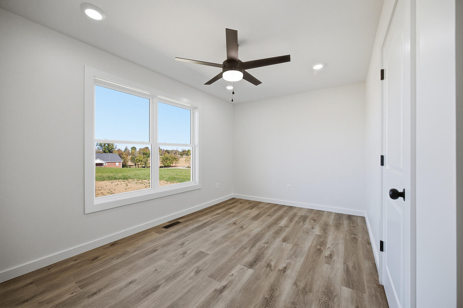 1001 Georgia Way Property Photo 30