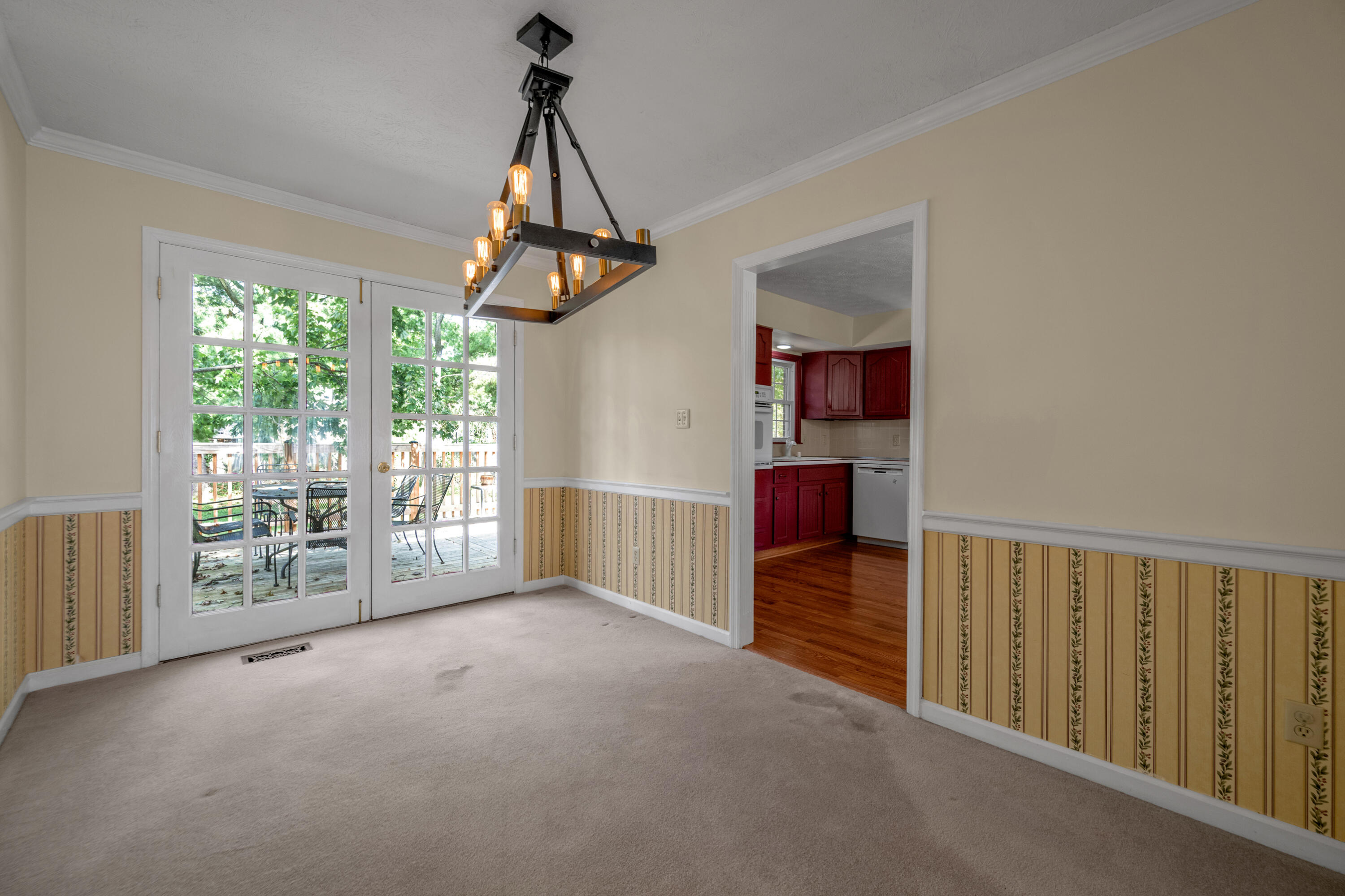 4368 Clemens Drive Property Photo 13
