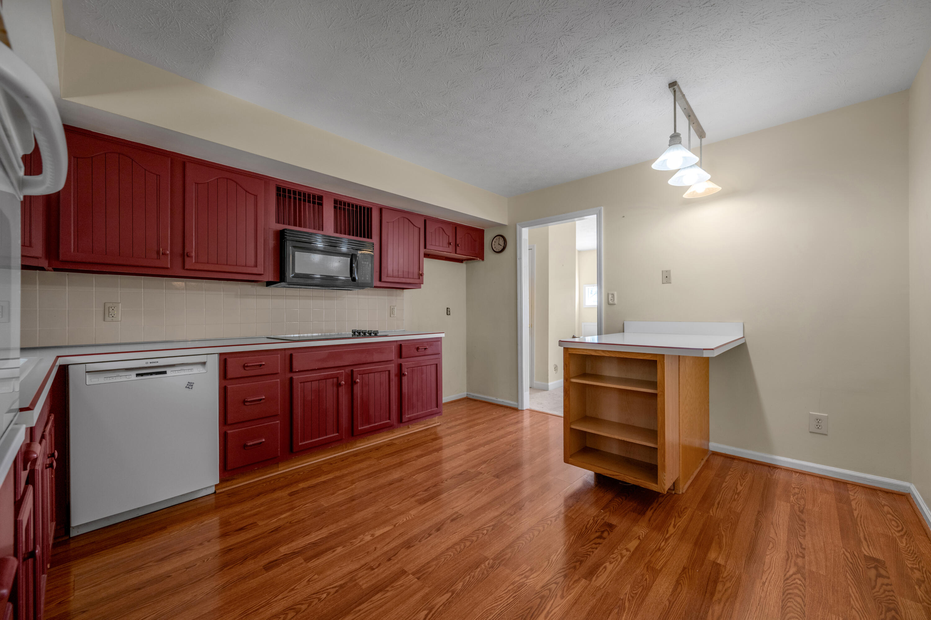 4368 Clemens Drive Property Photo 18