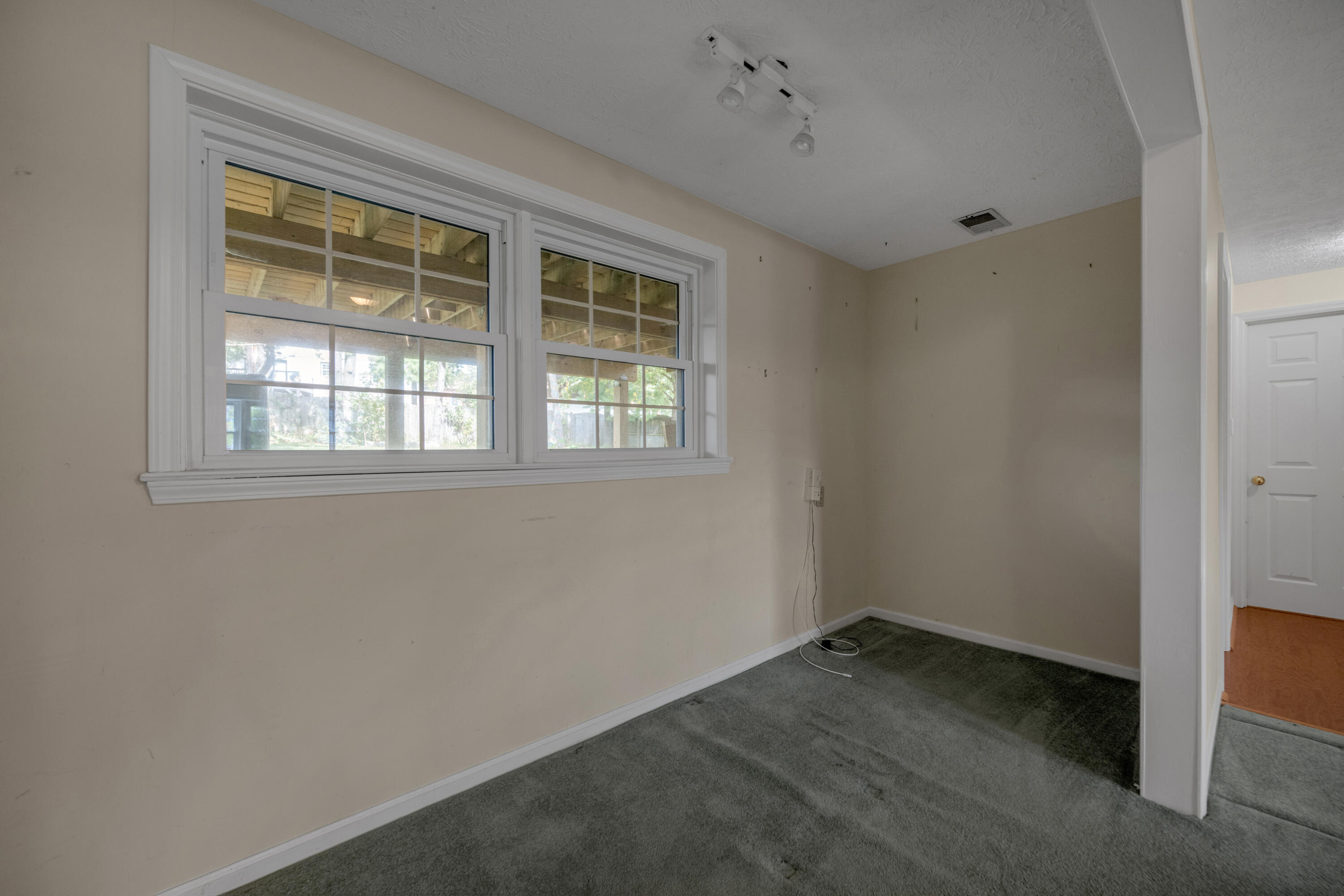 4368 Clemens Drive Property Photo 39