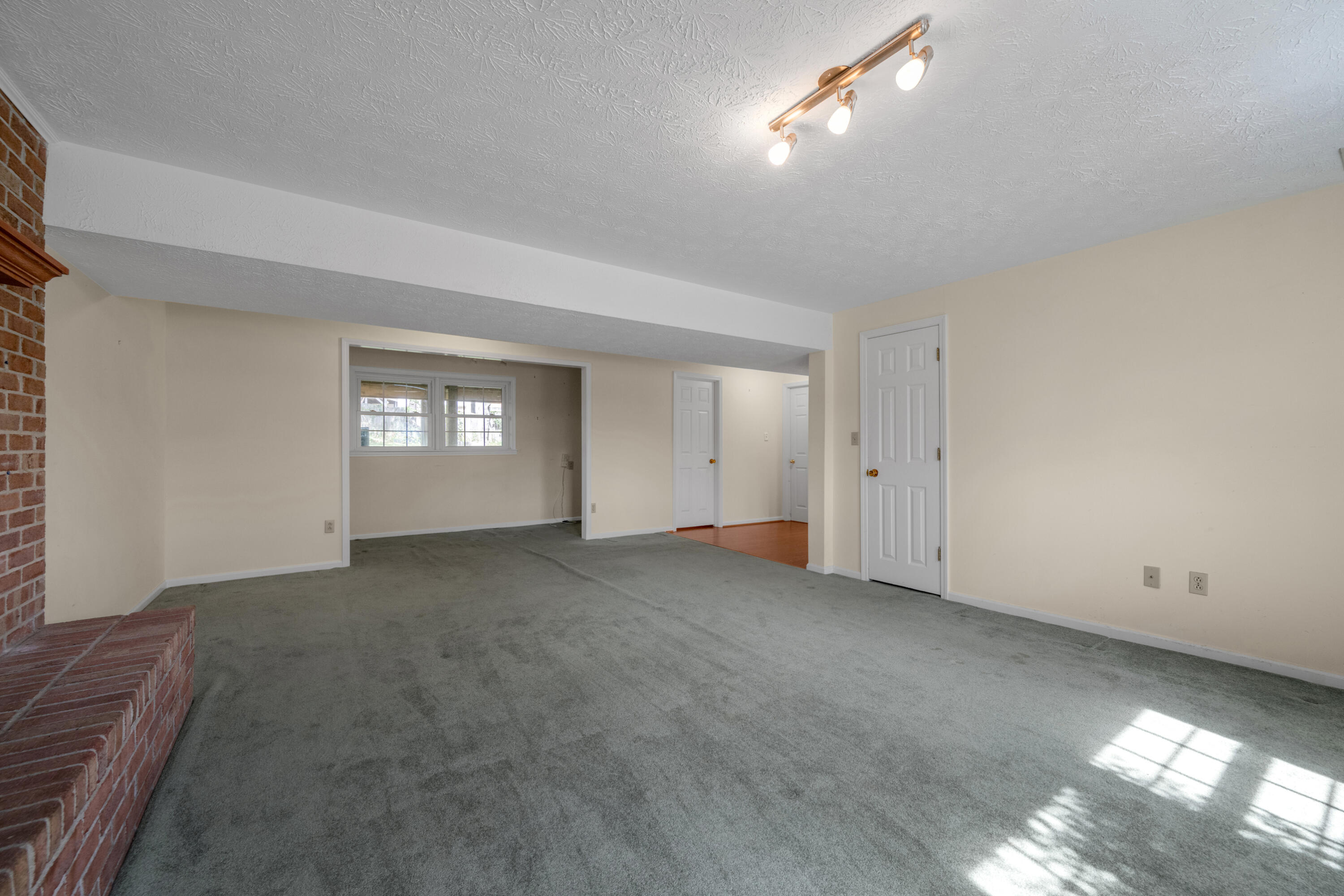 4368 Clemens Drive Property Photo 39