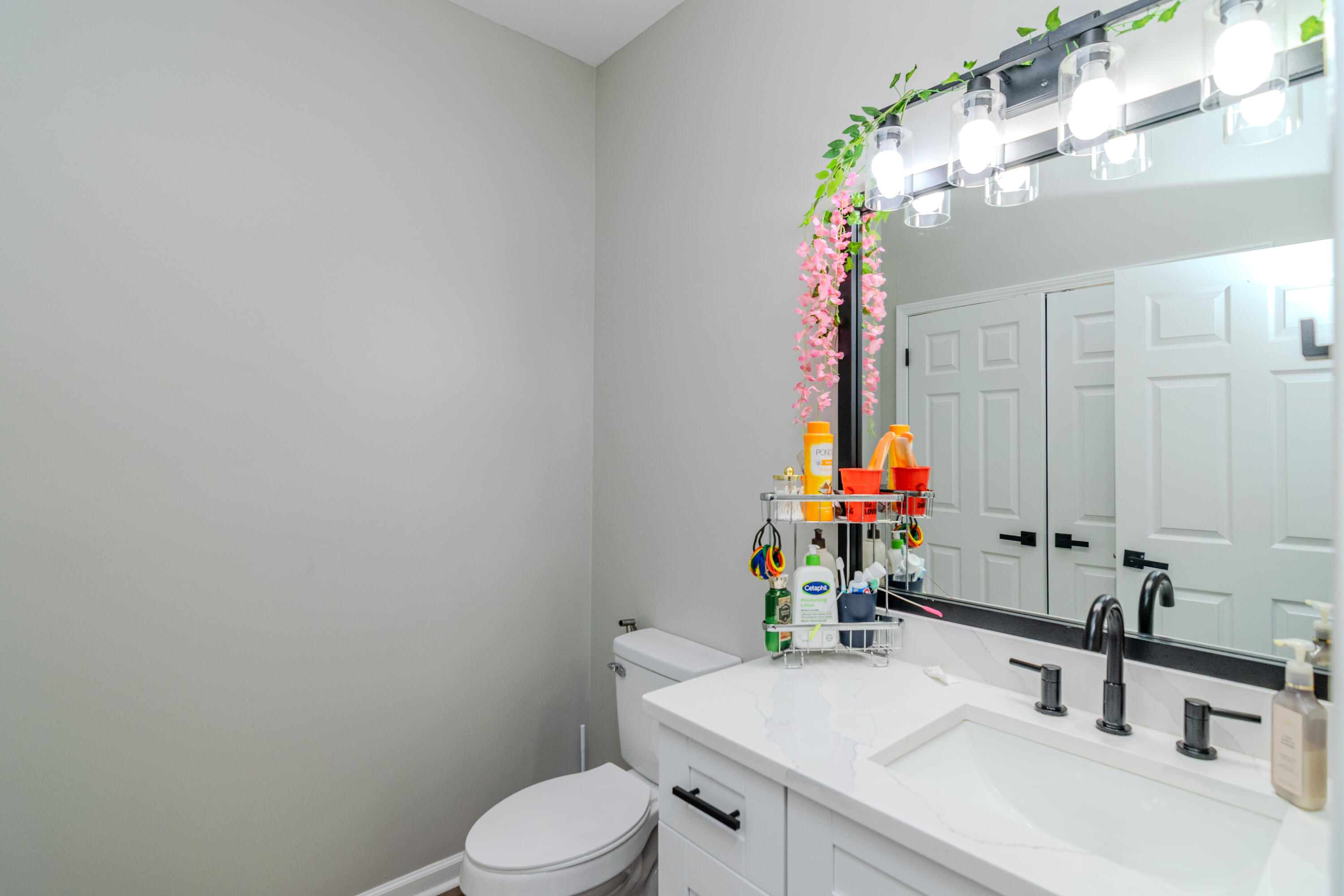 3715 Lochdale Terrace Property Photo 13