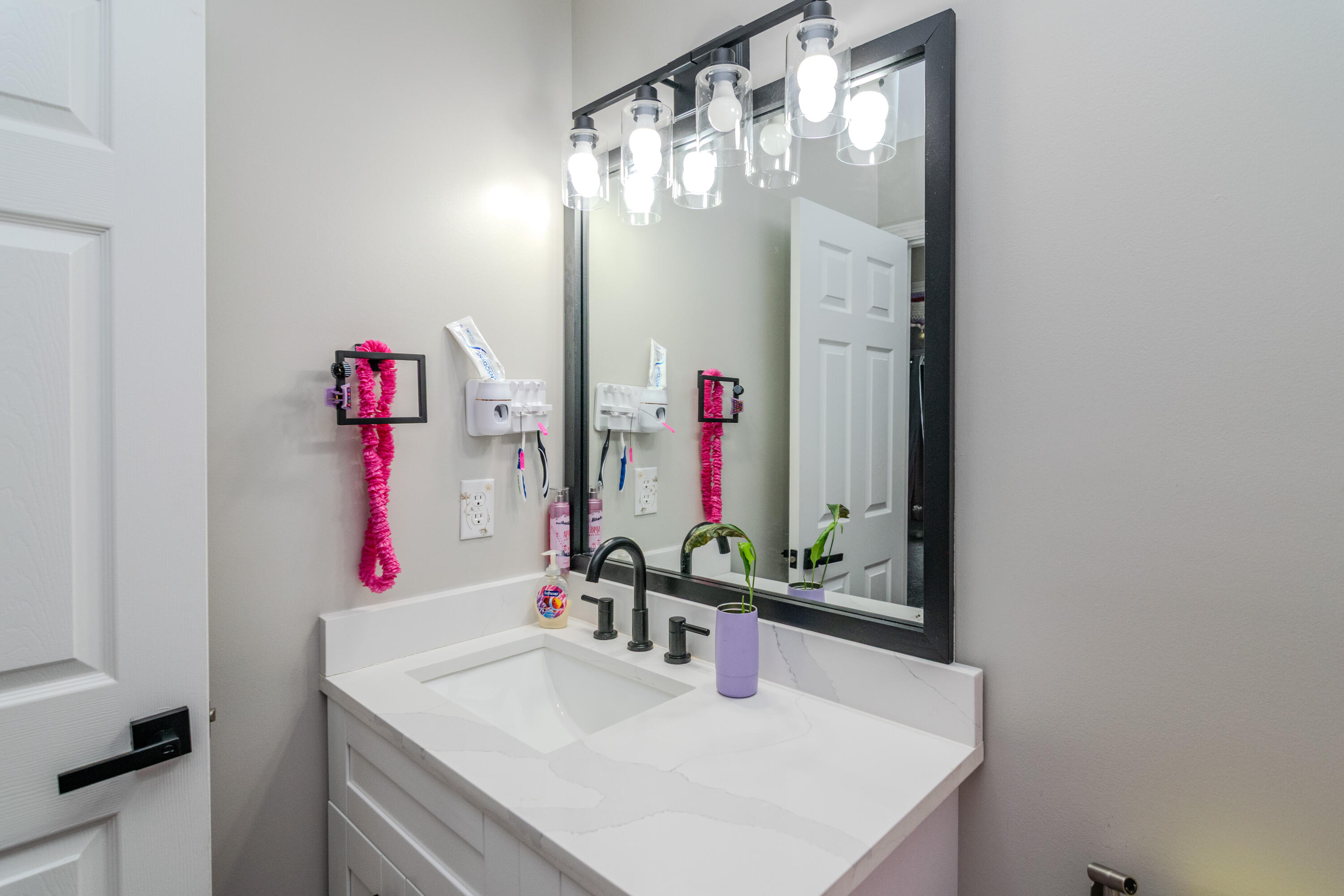 3715 Lochdale Terrace Property Photo 17
