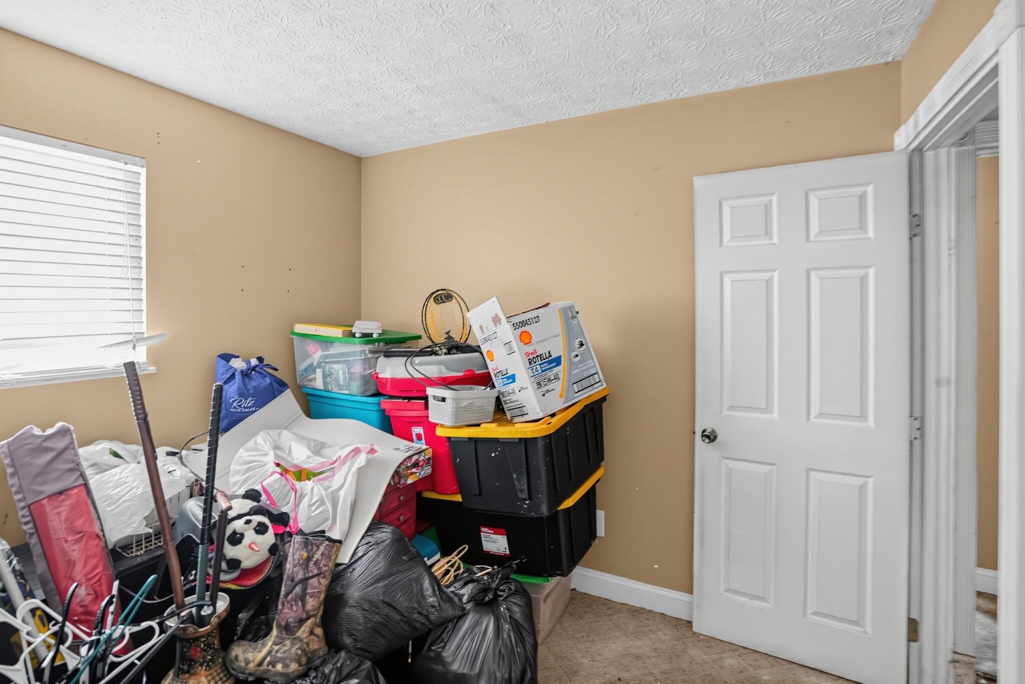 871 6th Street Property Photo 13
