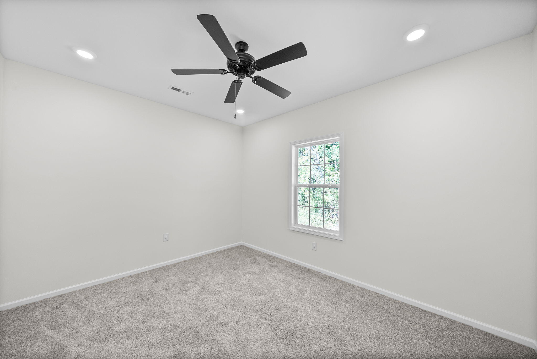 318 Pine Hill Drive Property Photo 19