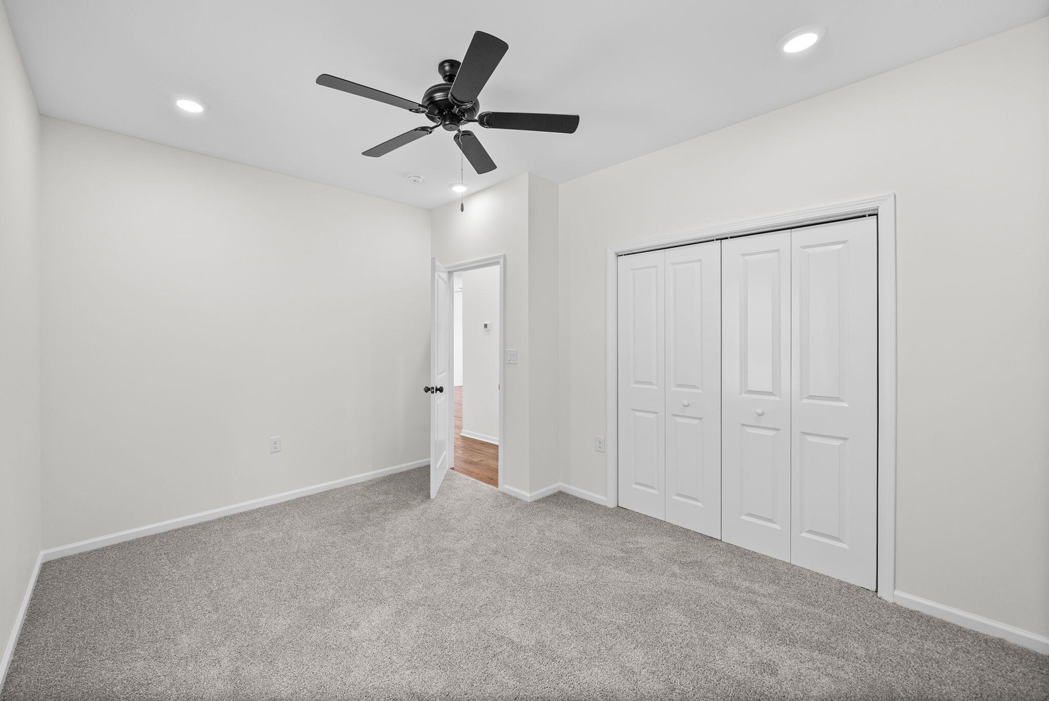318 Pine Hill Drive Property Photo 20
