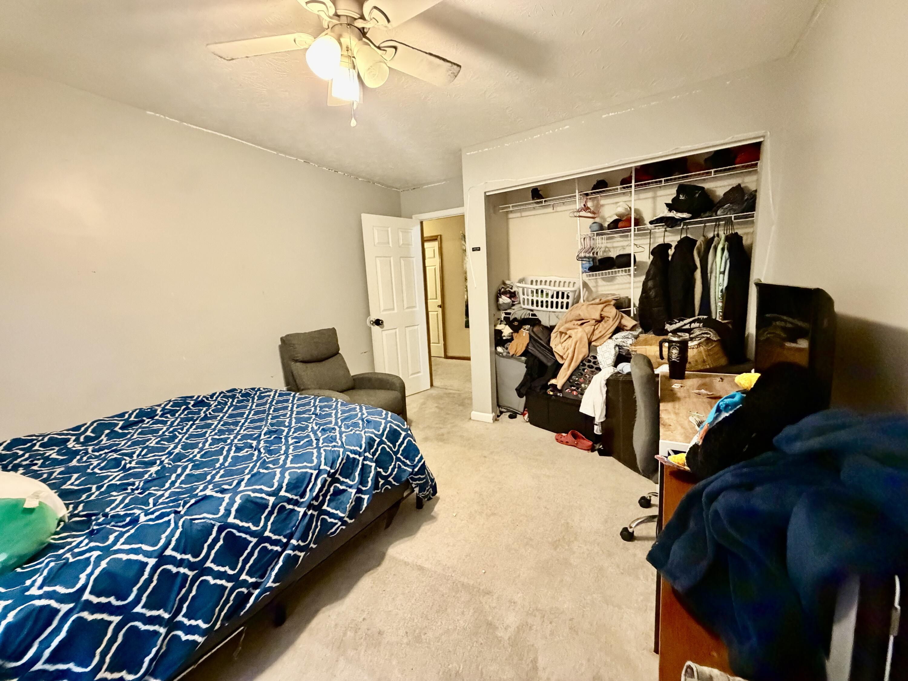 207 Rookwood Court Property Photo 23