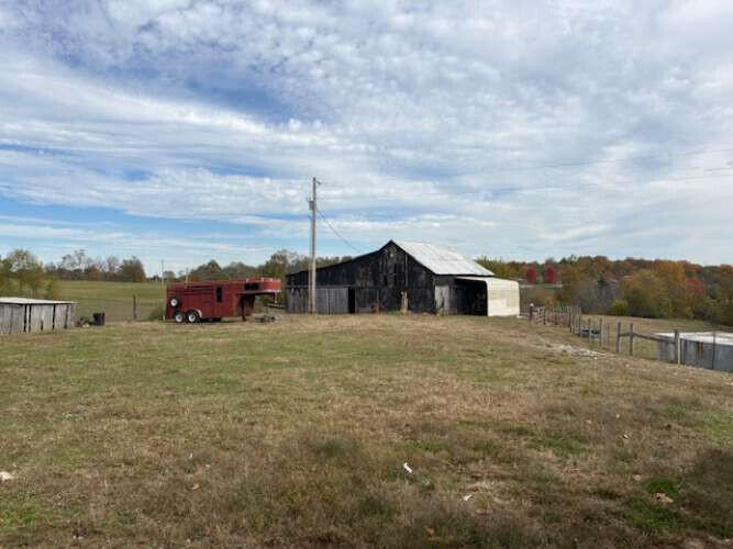 4838 Hickory Ridge Road Property Photo 7