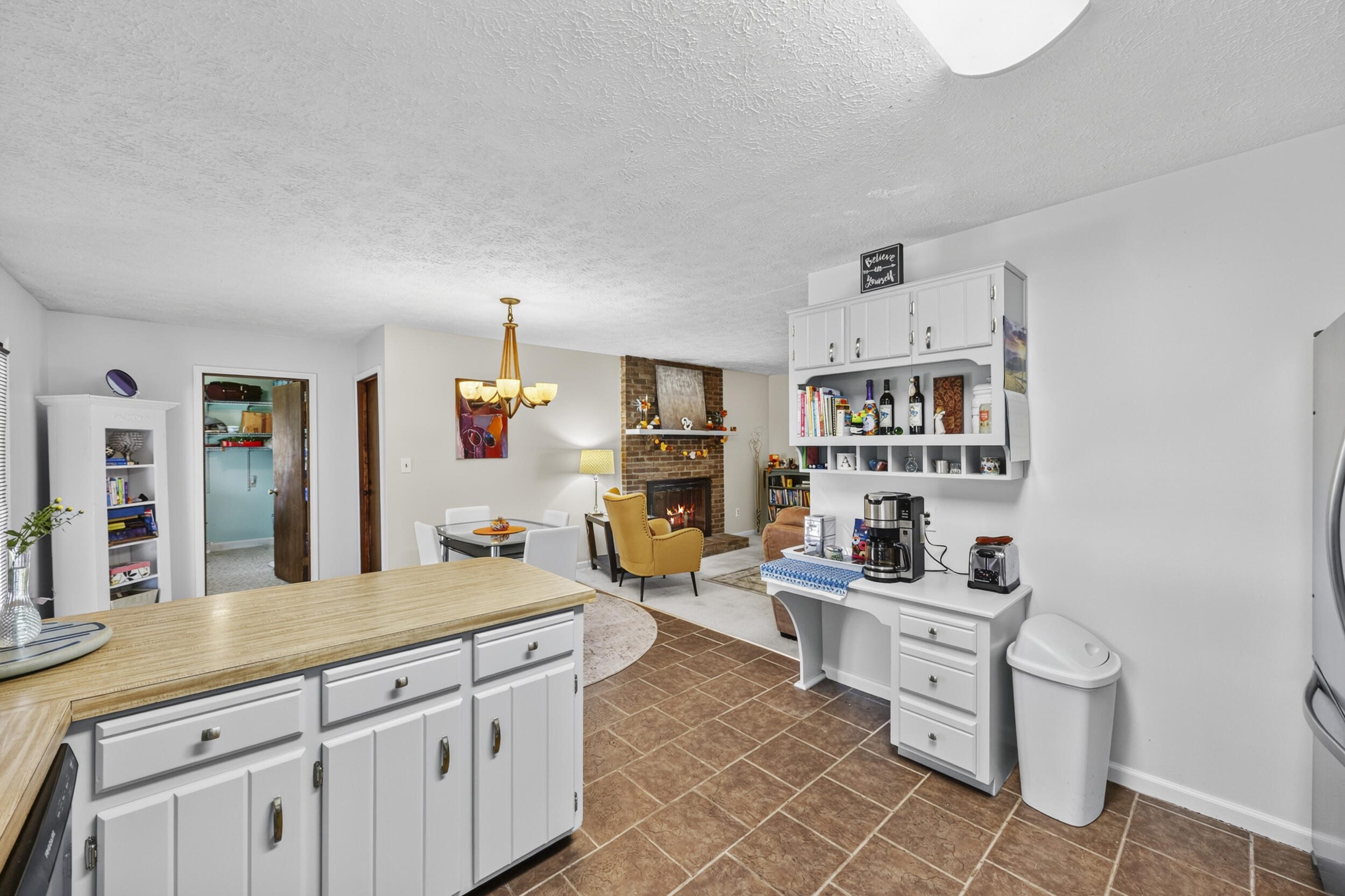 48 Roscoe Court Property Photo 14