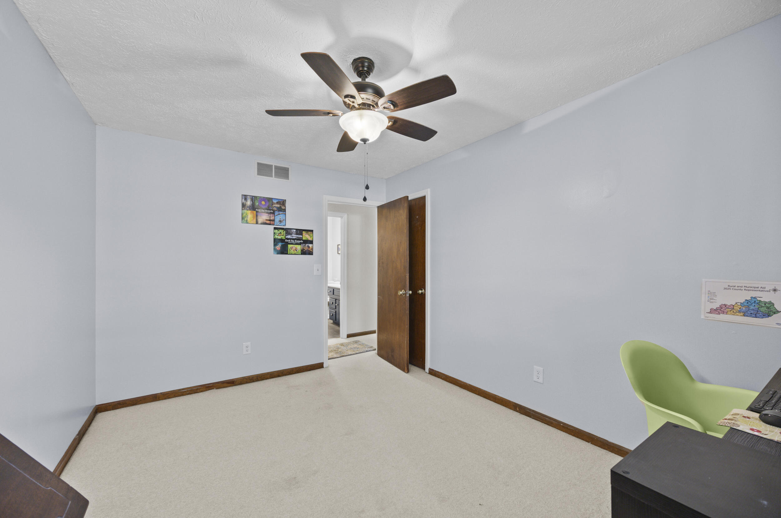 48 Roscoe Court Property Photo 16