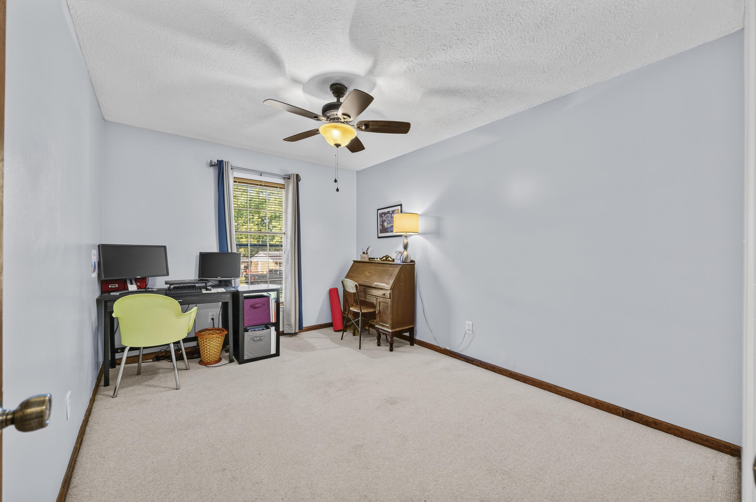 48 Roscoe Court Property Photo 17