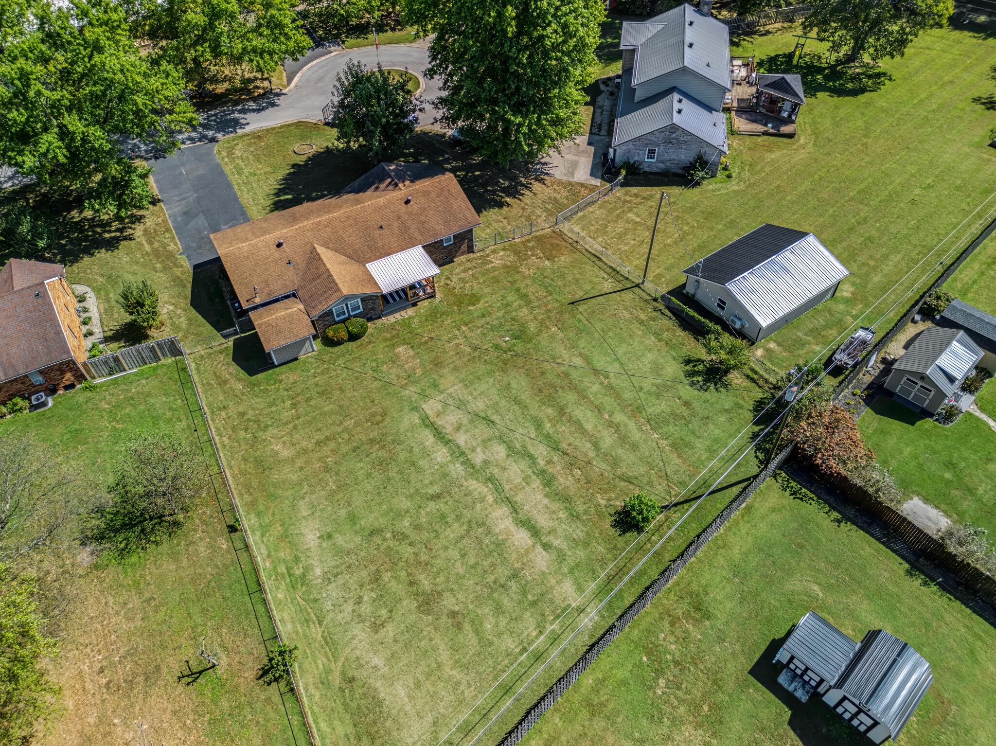 1322 Shadelawn Drive Property Photo 29