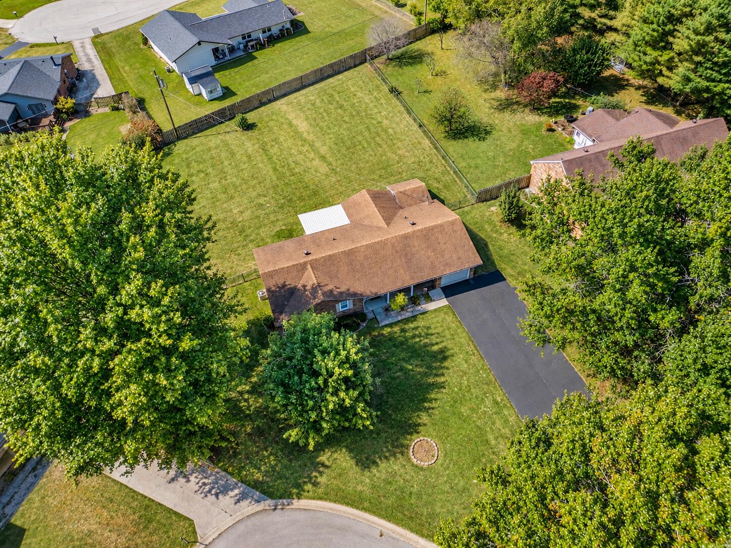 1322 Shadelawn Drive Property Photo 30