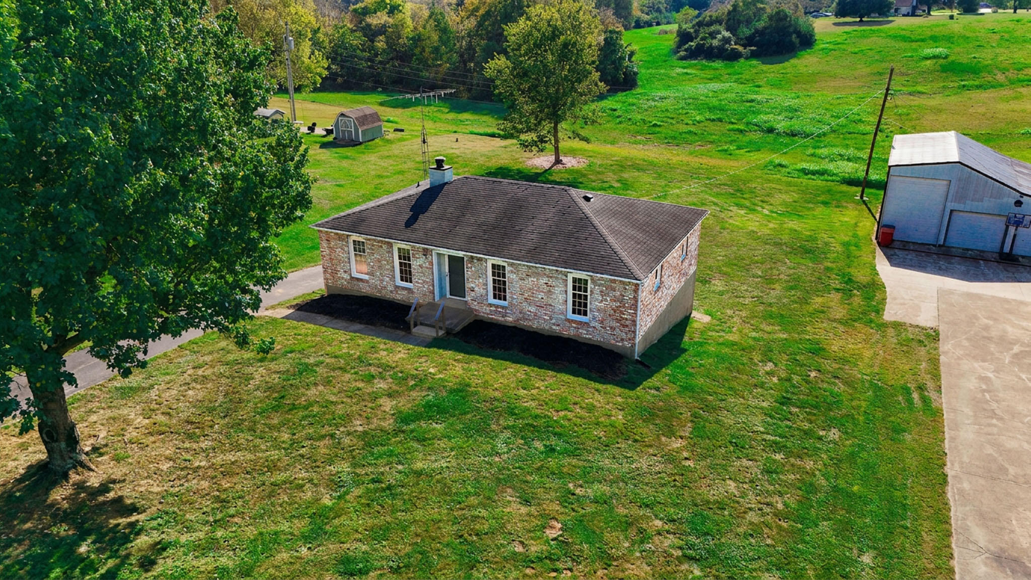 403 Wash Road Property Photo 6