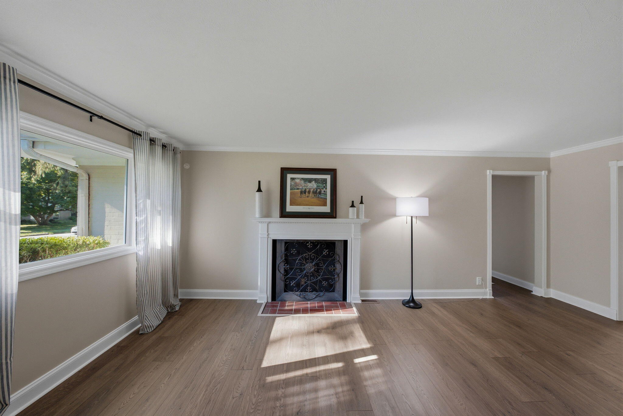 3475 Greentree Road Property Photo 8