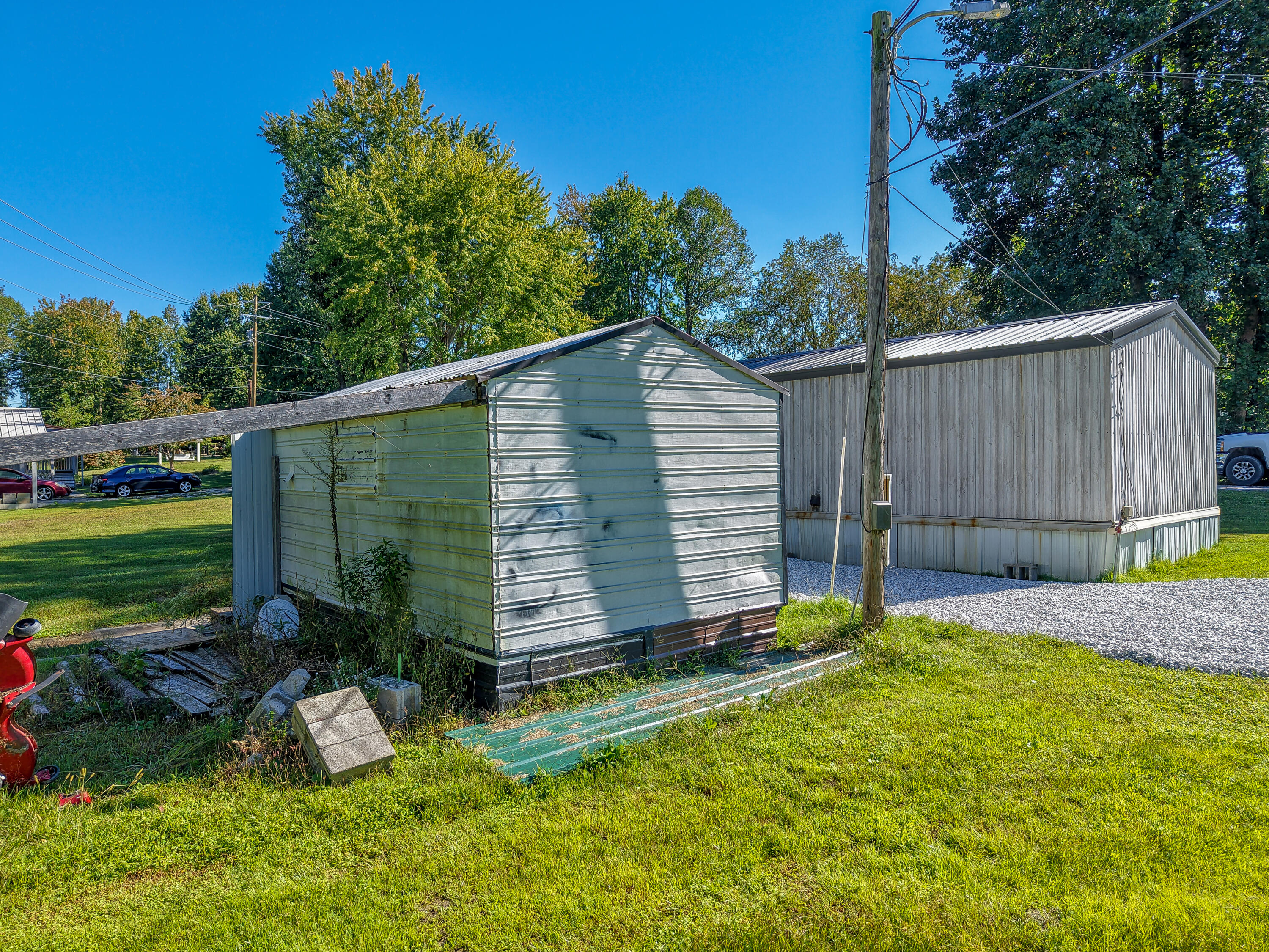 275 Ridgeway Drive Property Photo 5